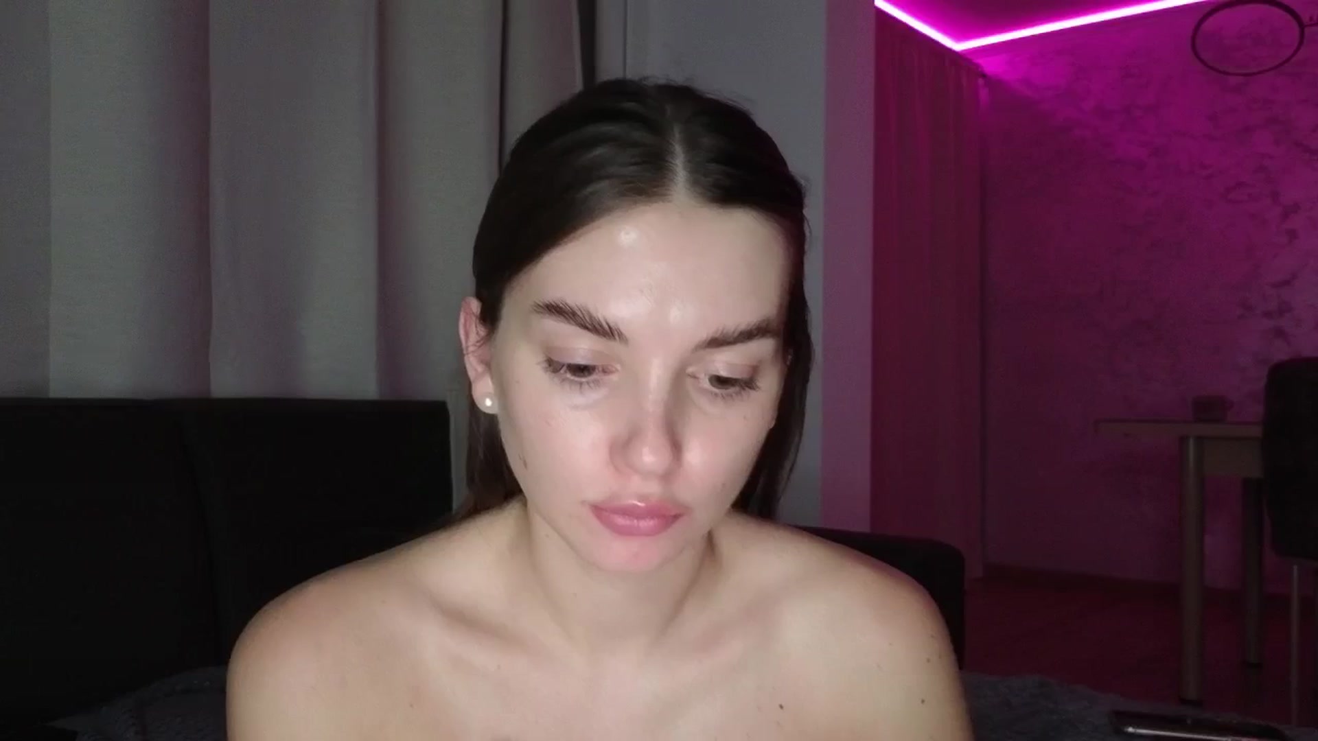 Gallery image thumbnail from Emily_sins's myfreecams stream on, 07/08/2025, 21:31 image 11 of 20