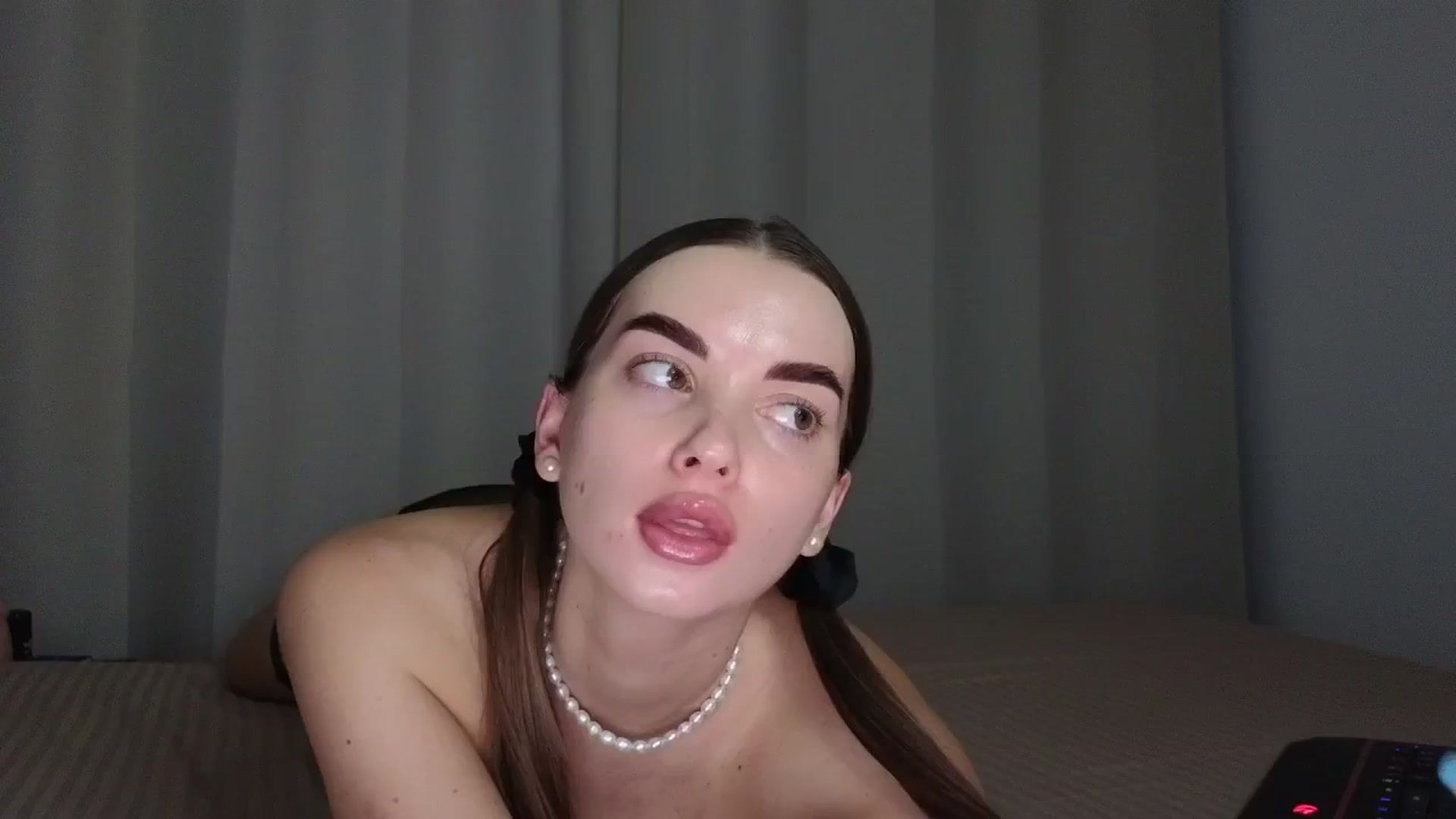 Gallery image thumbnail from Emily_sins's myfreecams stream on, 07/09/2025, 20:59 image 1 of 20