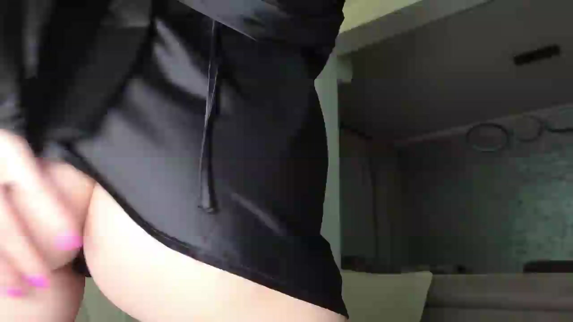 Gallery image thumbnail from Emily_sins's myfreecams stream on, 05/18/2026, 23:13 image 5 of 20