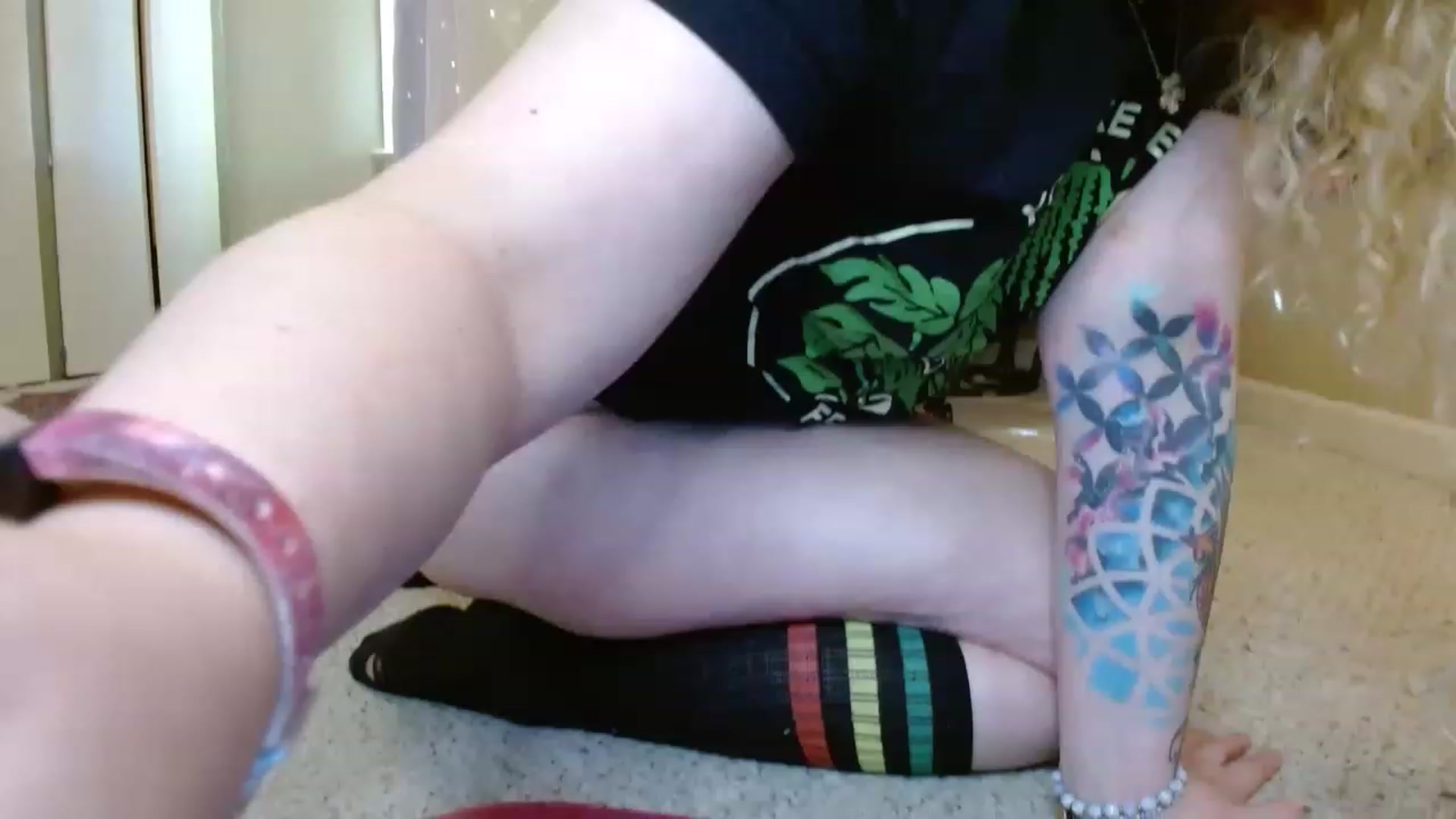 Gallery image thumbnail from Emilyhaze's myfreecams stream on, 04/03/2023, 23:15 image 16 of 20