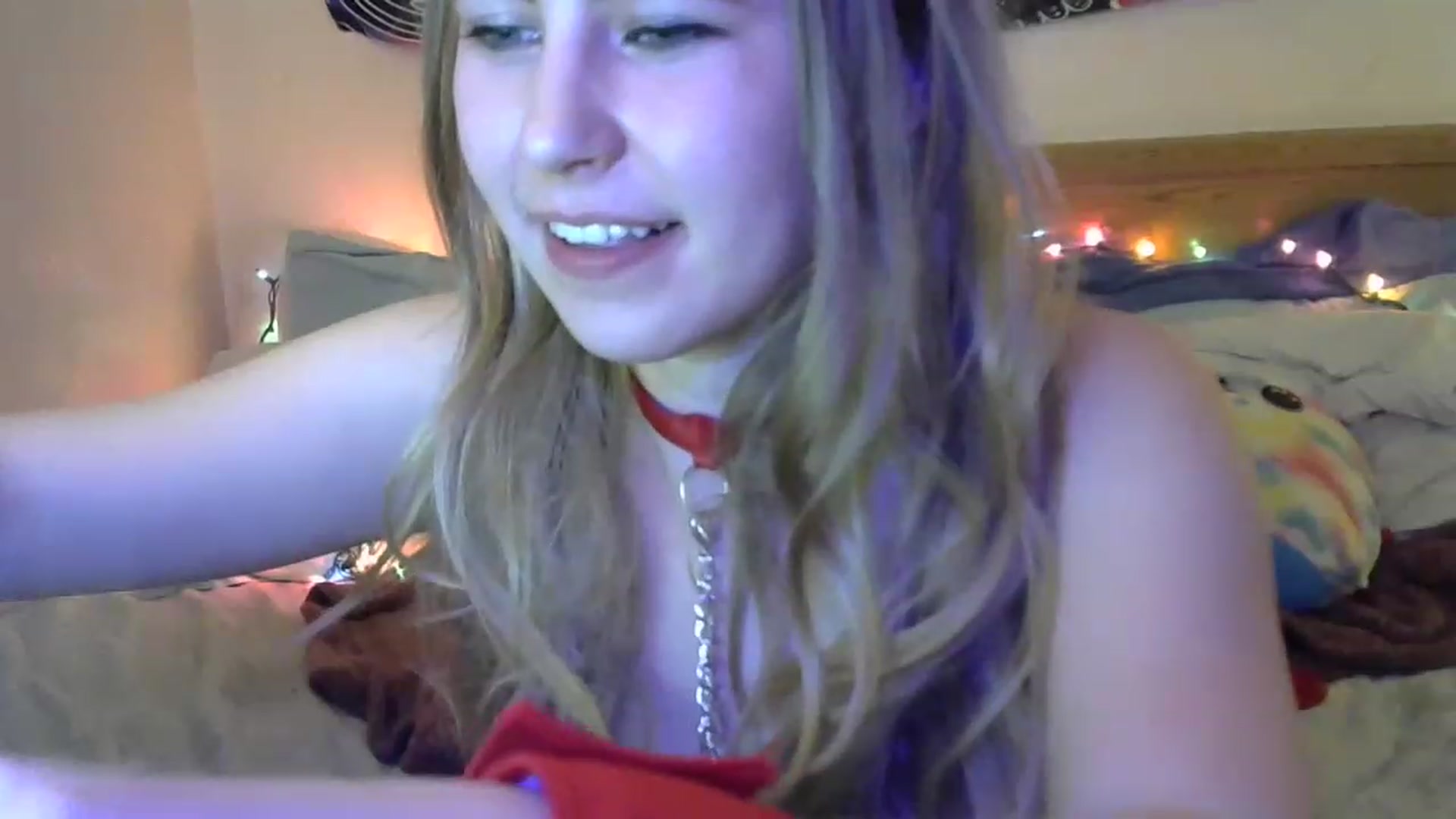 Gallery image thumbnail from Emilylove333's myfreecams stream on, 03/07/2023, 03:08 image 12 of 20