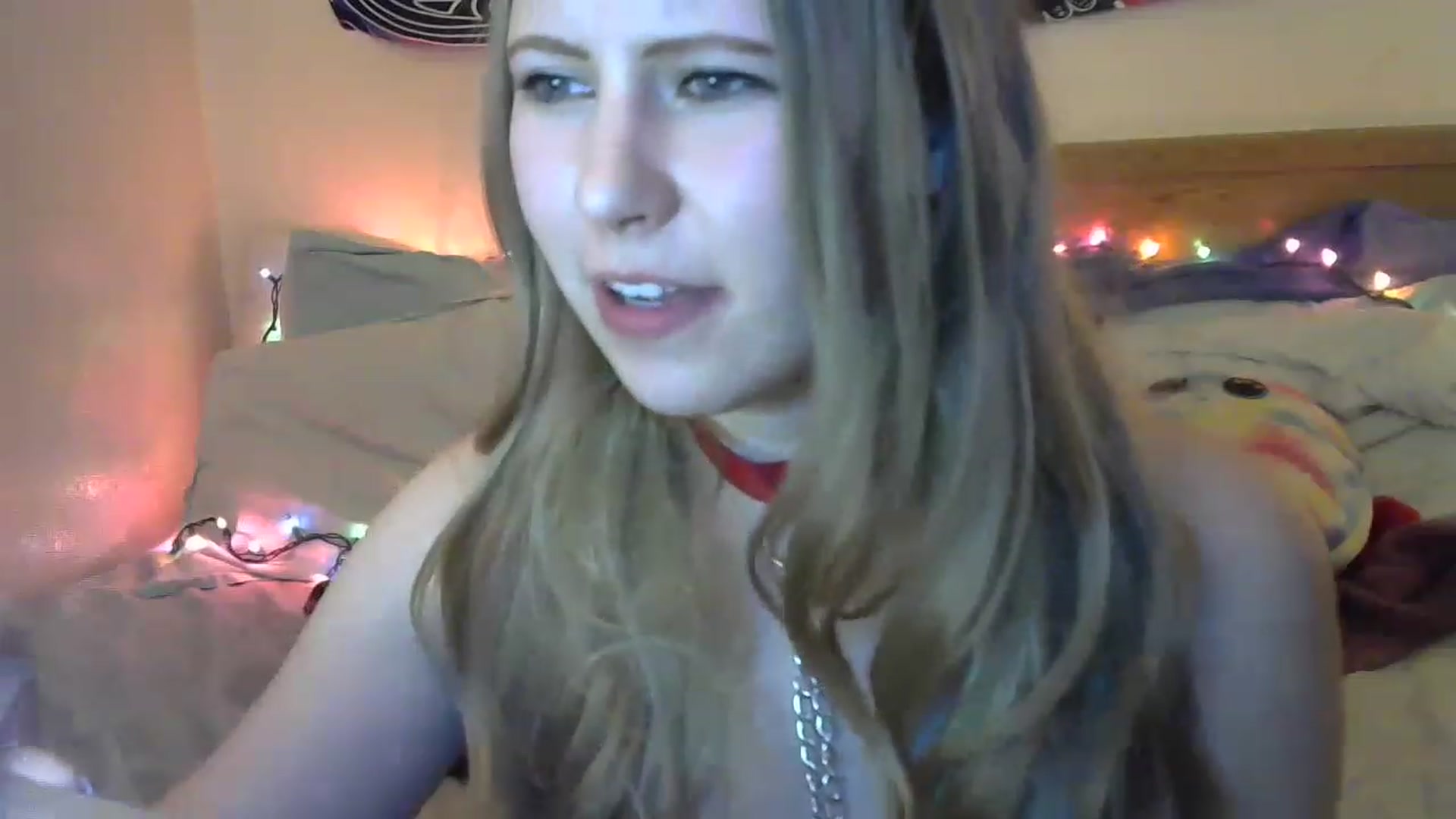 Gallery image thumbnail from Emilylove333's myfreecams stream on, 03/07/2023, 03:08 image 5 of 20