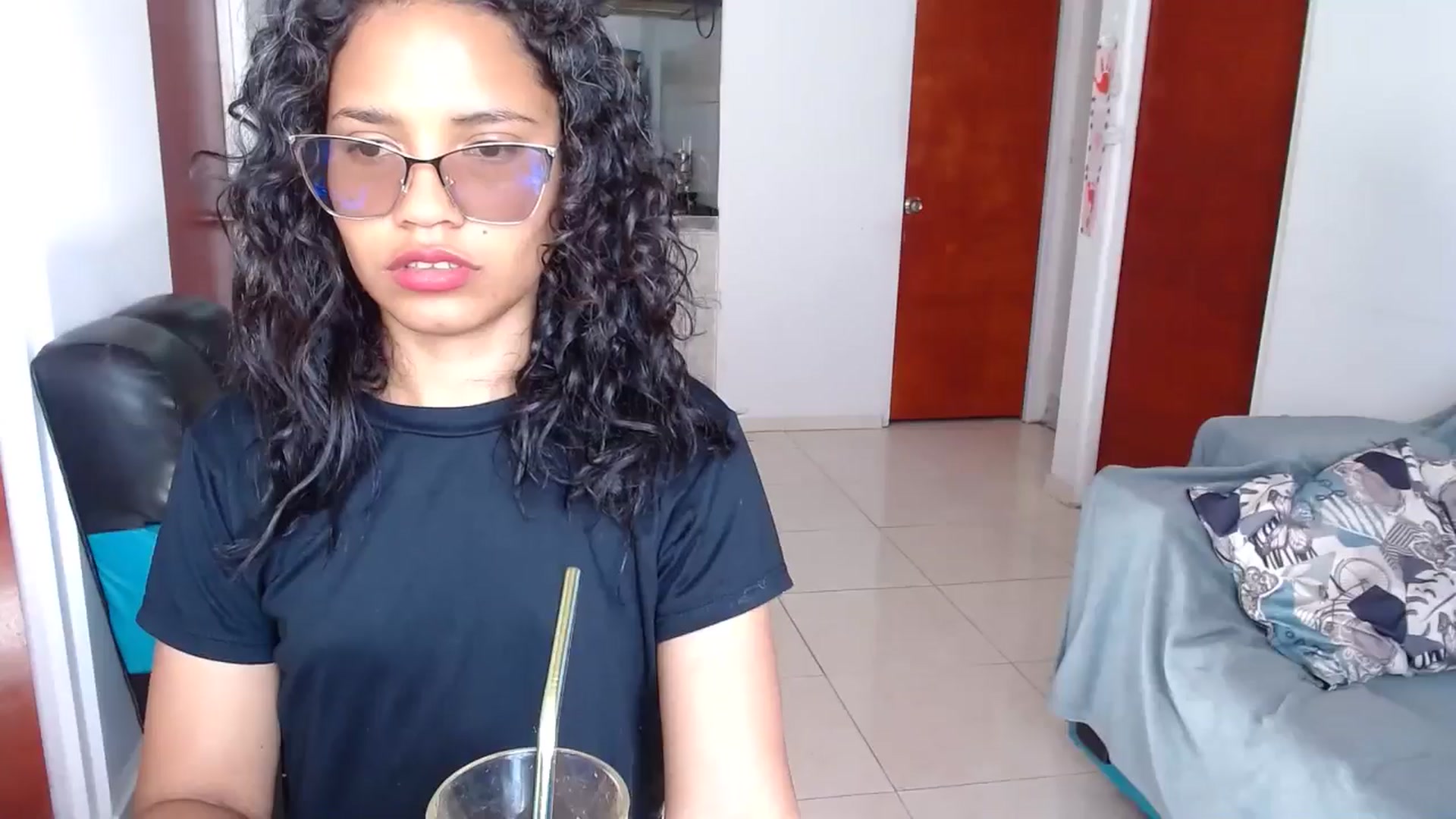 Gallery image thumbnail from Emilyross's myfreecams stream on, 06/29/2025, 14:11 image 19 of 20