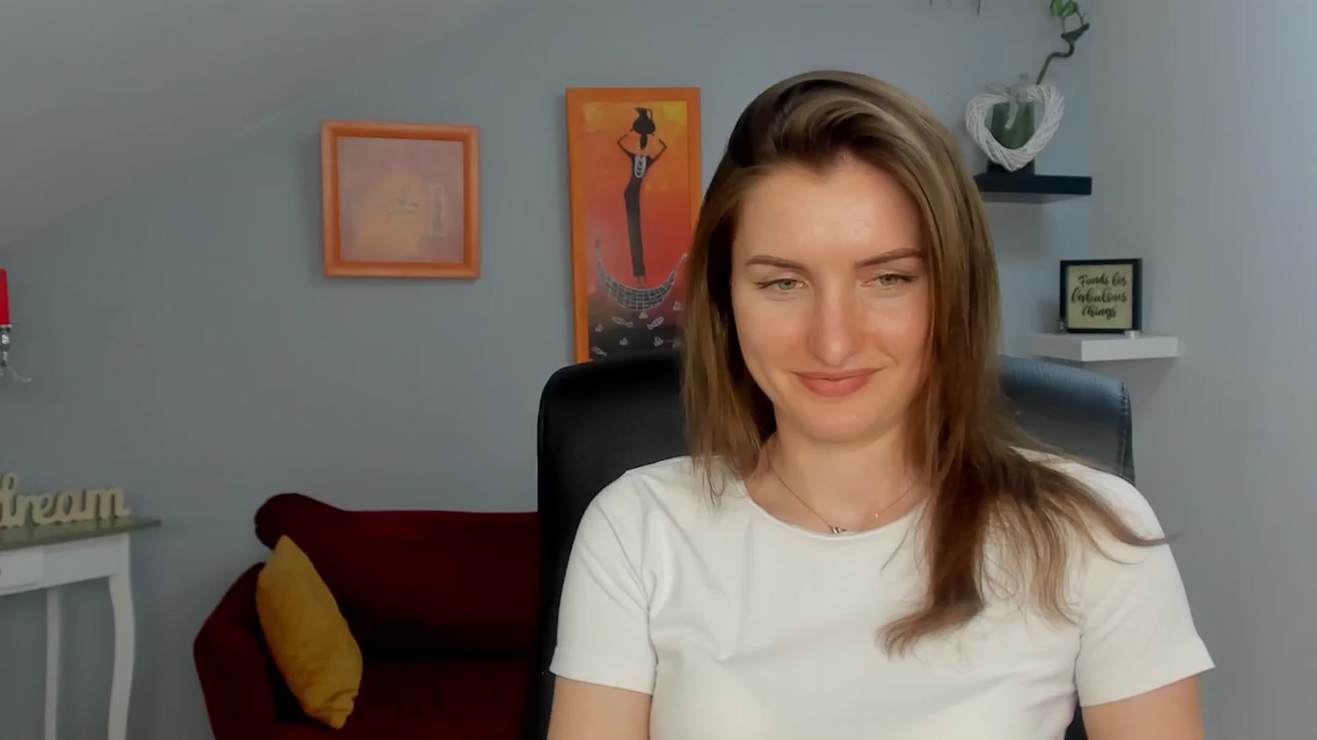 Gallery image thumbnail from EmilysBack's myfreecams stream on, 03/18/2025, 18:52 image 4 of 20
