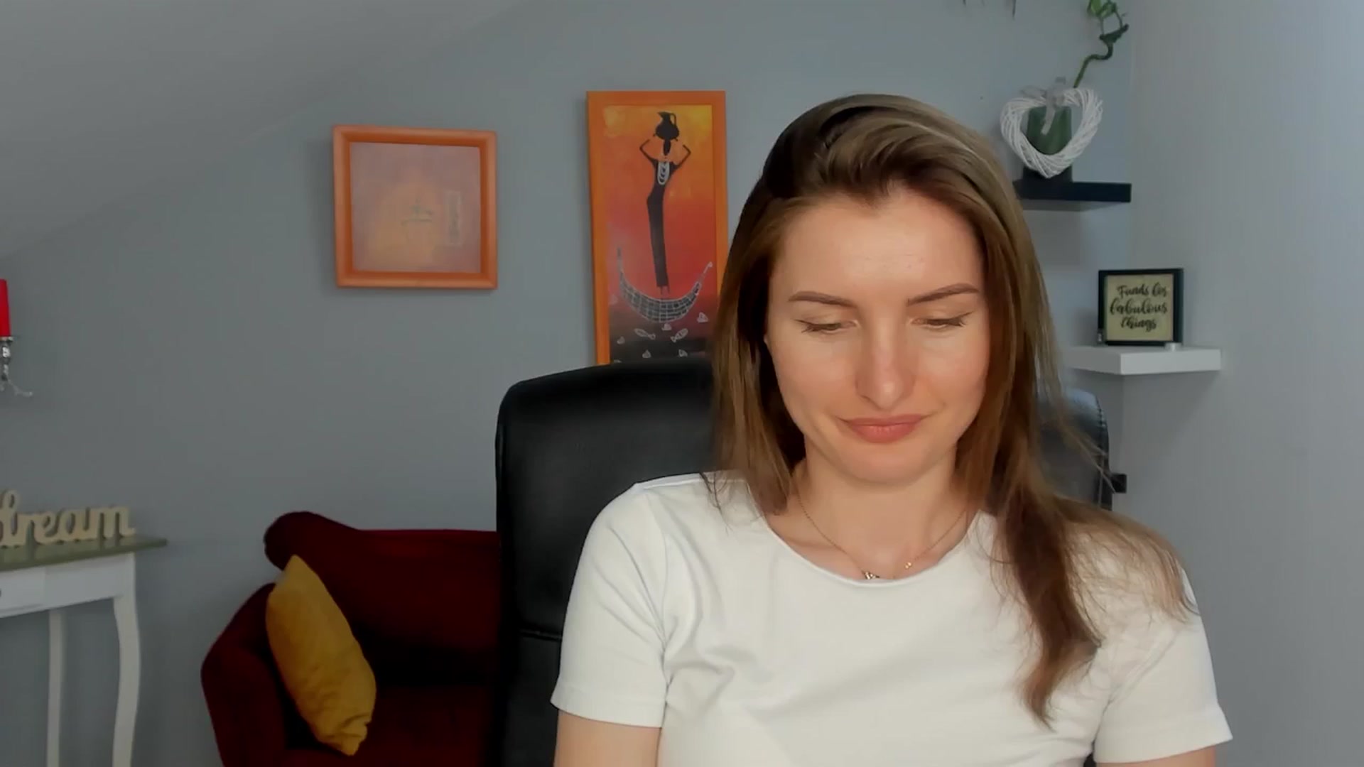 Gallery image thumbnail from EmilysBack's myfreecams stream on, 03/18/2025, 18:52 image 3 of 20