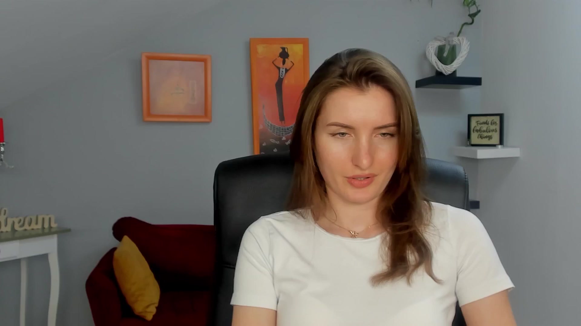 Gallery image thumbnail from EmilysBack's myfreecams stream on, 03/18/2025, 18:52 image 8 of 20