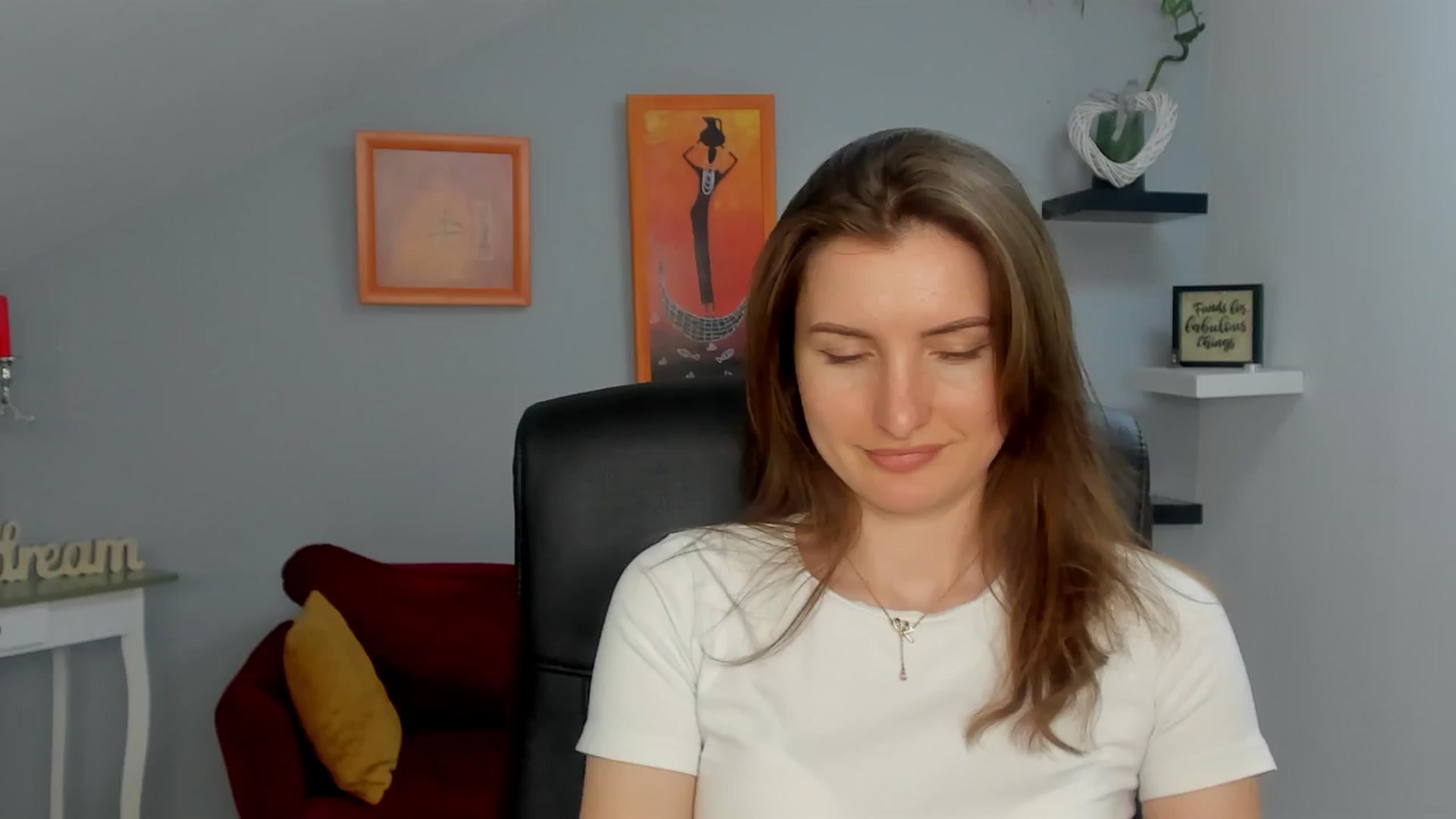 Gallery image thumbnail from EmilysBack's myfreecams stream on, 03/18/2025, 18:52 image 20 of 20