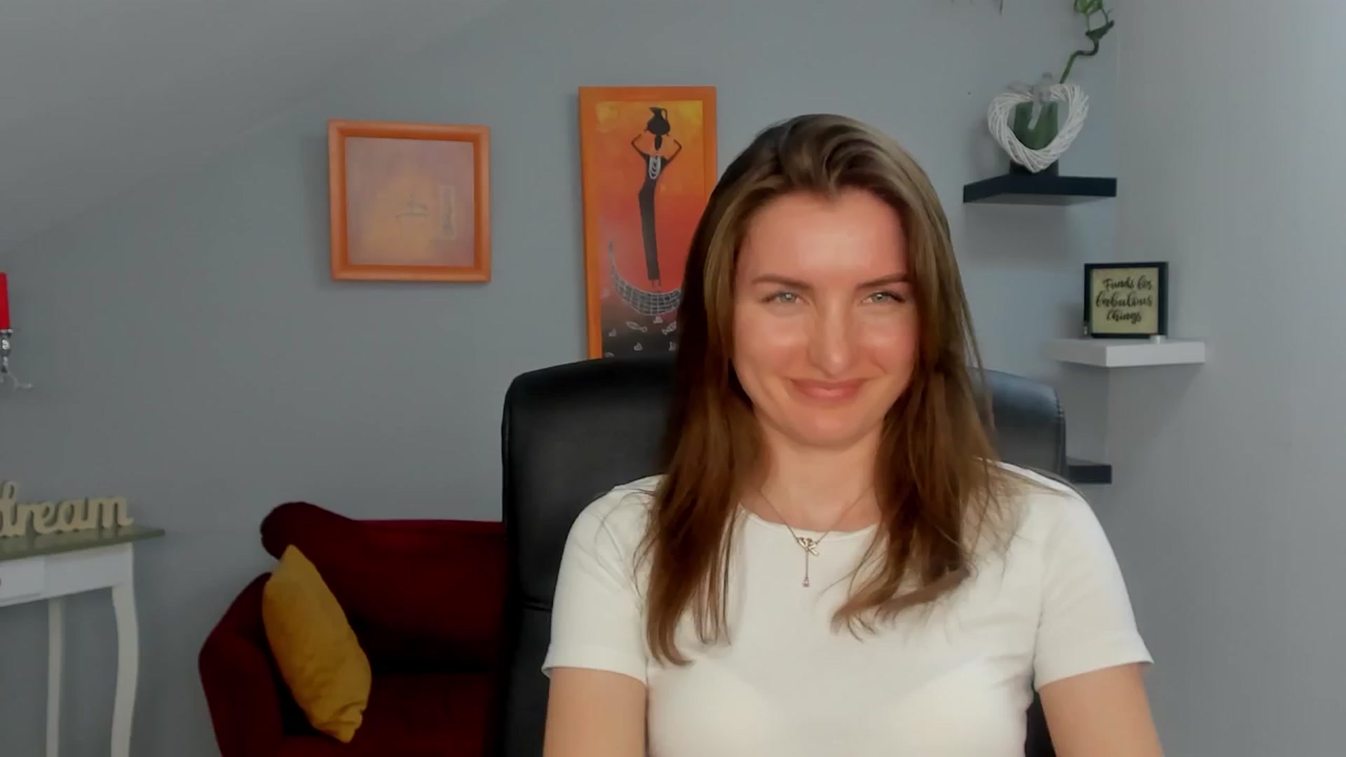 Gallery image thumbnail from EmilysBack's myfreecams stream on, 03/18/2025, 19:53 image 5 of 20