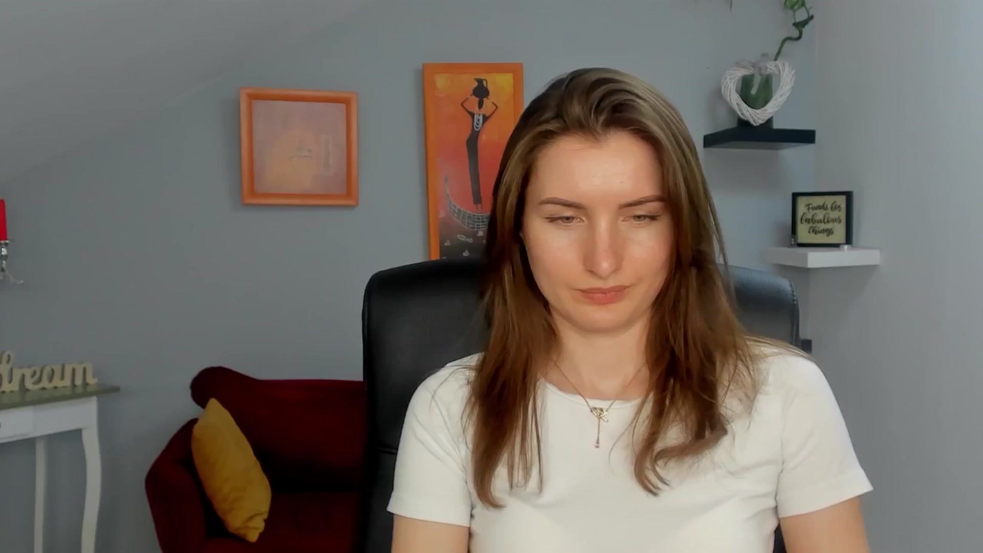 Gallery image thumbnail from EmilysBack's myfreecams stream on, 03/18/2025, 19:53 image 4 of 20