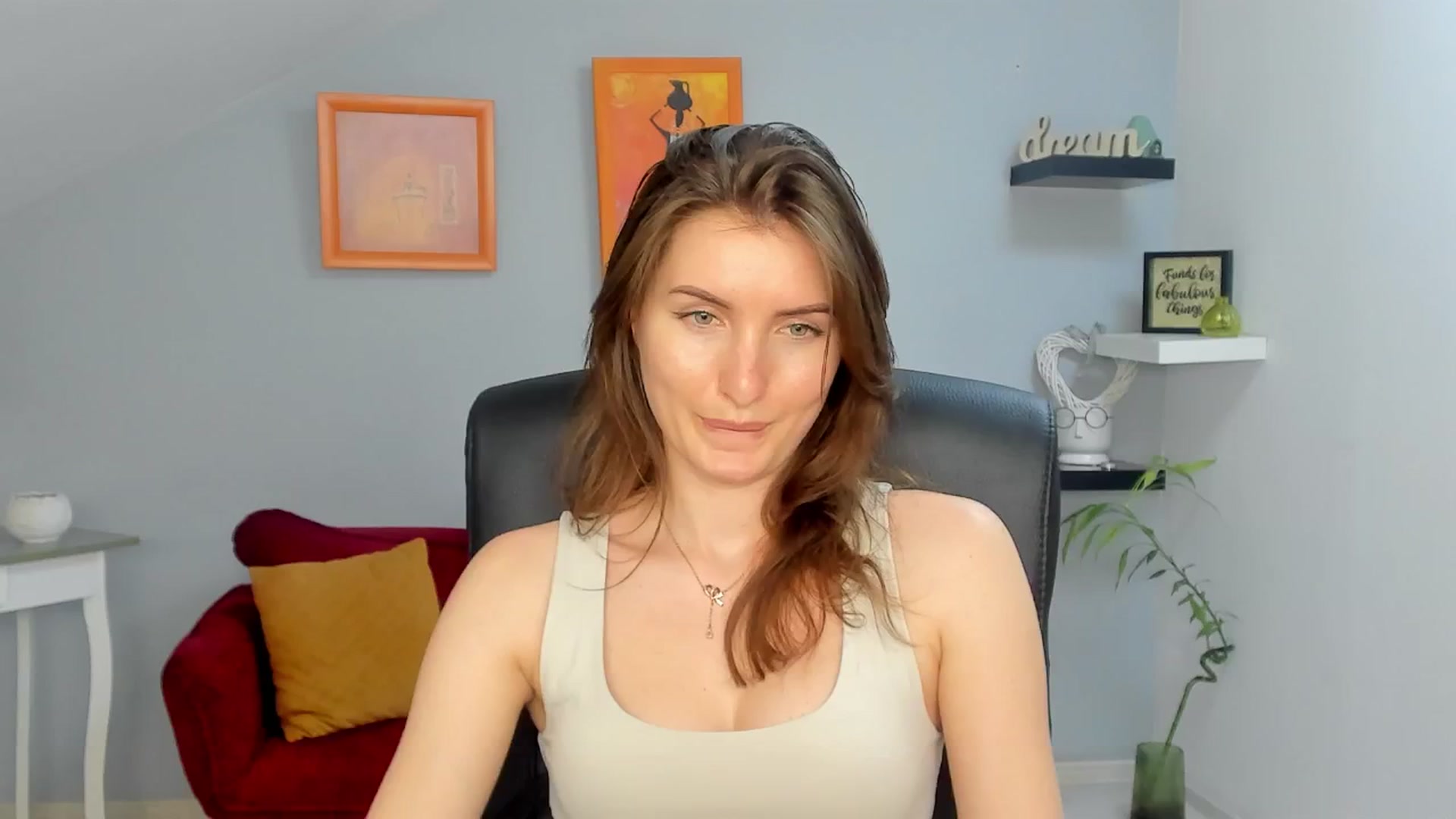 Gallery image thumbnail from EmilysBack's myfreecams stream on, 03/20/2025, 20:26 image 9 of 20