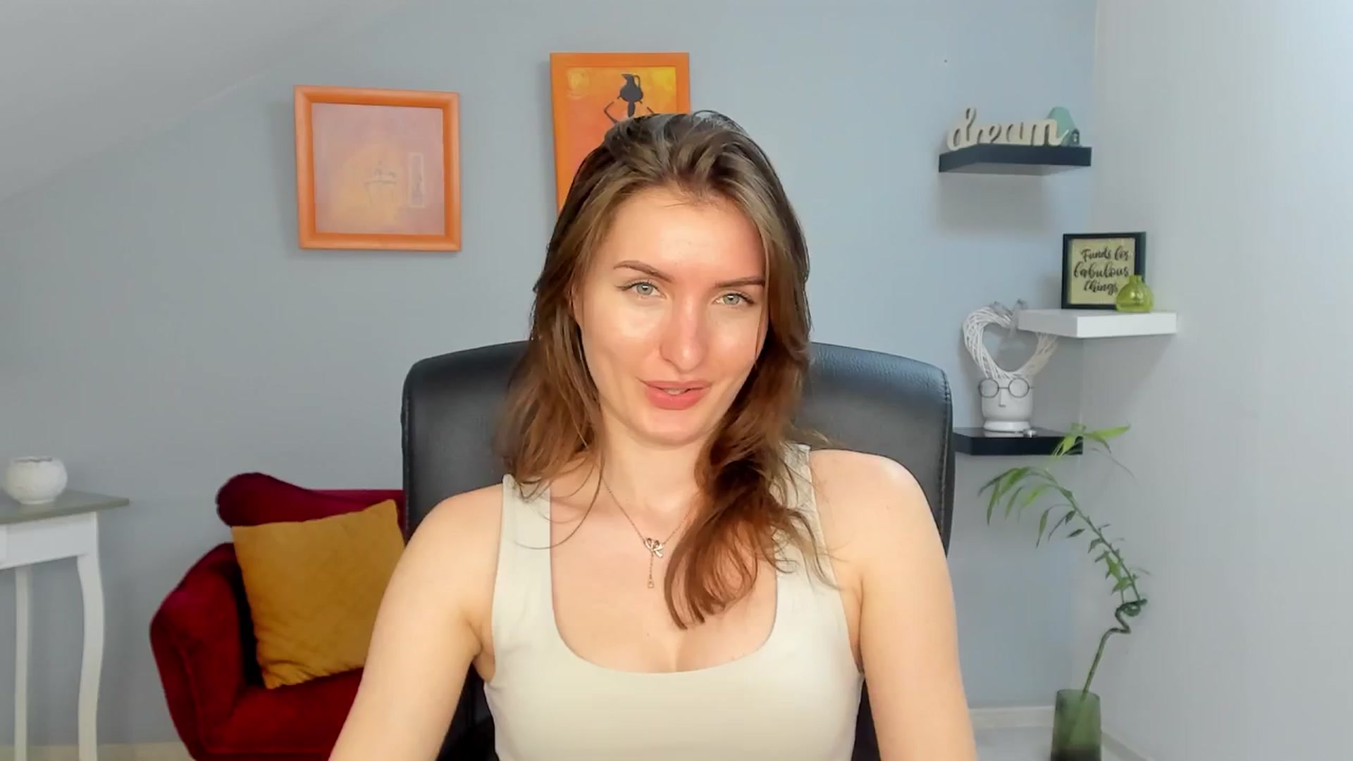Gallery image thumbnail from EmilysBack's myfreecams stream on, 03/20/2025, 20:26 image 10 of 20