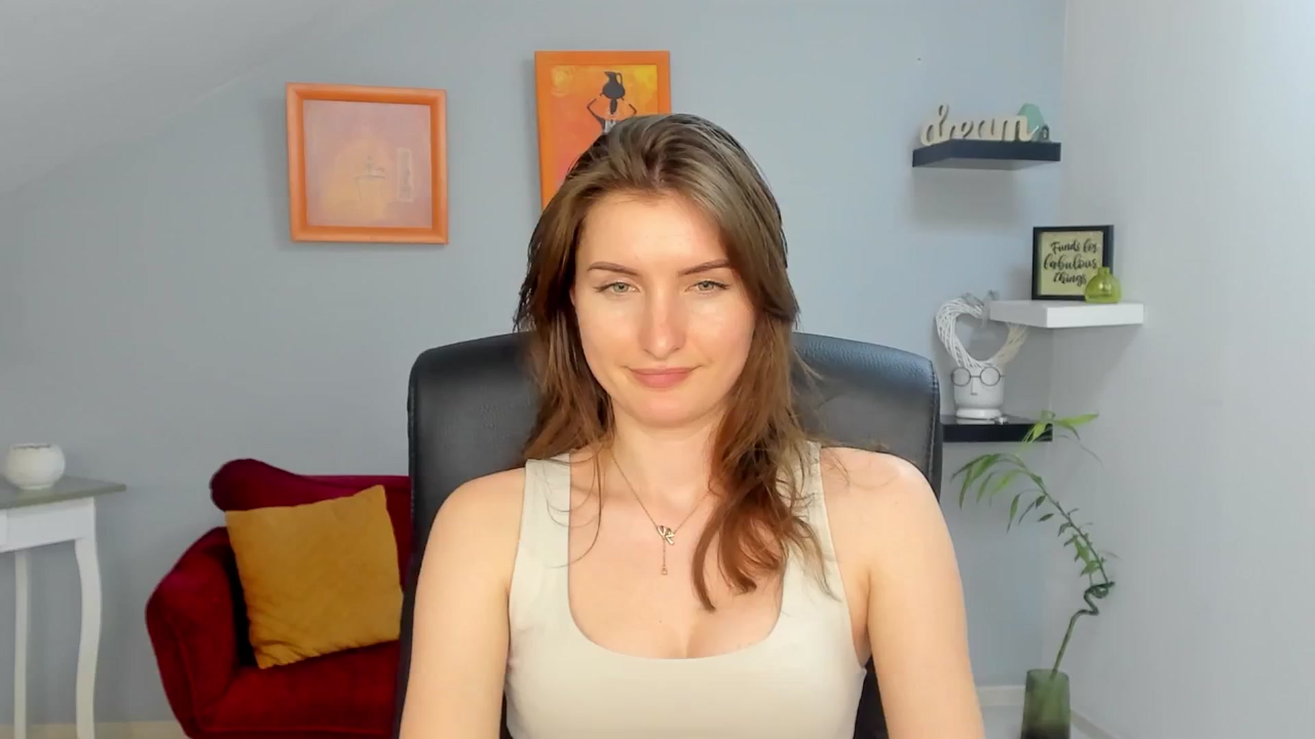 Gallery image thumbnail from EmilysBack's myfreecams stream on, 03/20/2025, 20:26 image 15 of 20