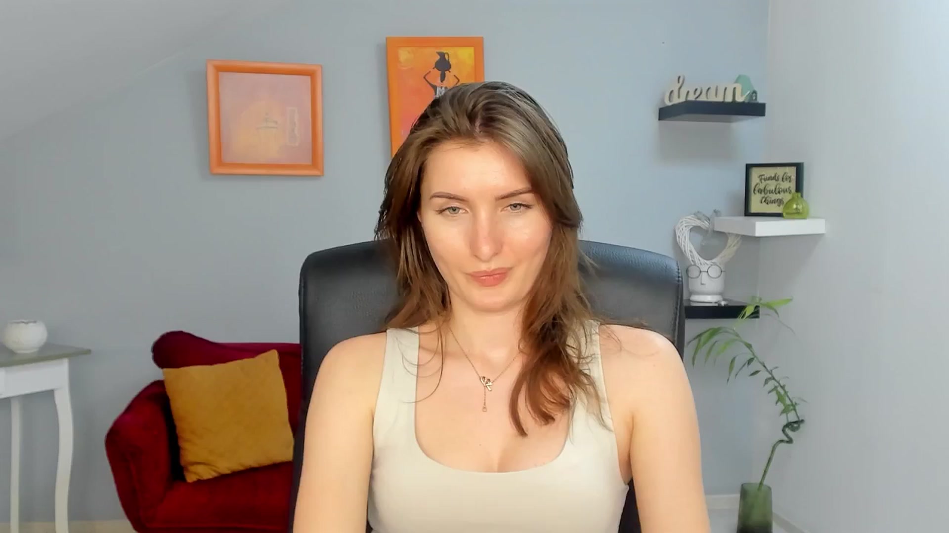 Gallery image thumbnail from EmilysBack's myfreecams stream on, 03/20/2025, 20:26 image 13 of 20