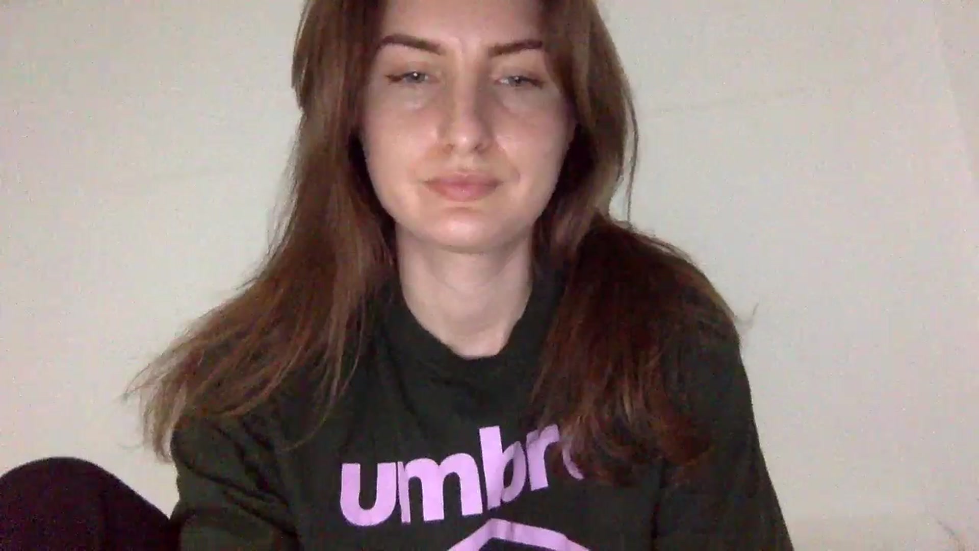 Gallery image thumbnail from EmilysBack's myfreecams stream on, 03/30/2025, 17:14 image 15 of 20