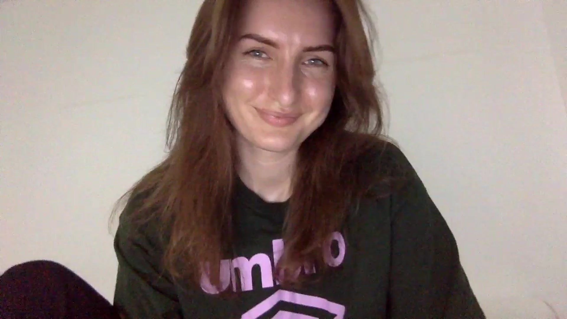 Gallery image thumbnail from EmilysBack's myfreecams stream on, 03/30/2025, 17:14 image 4 of 20