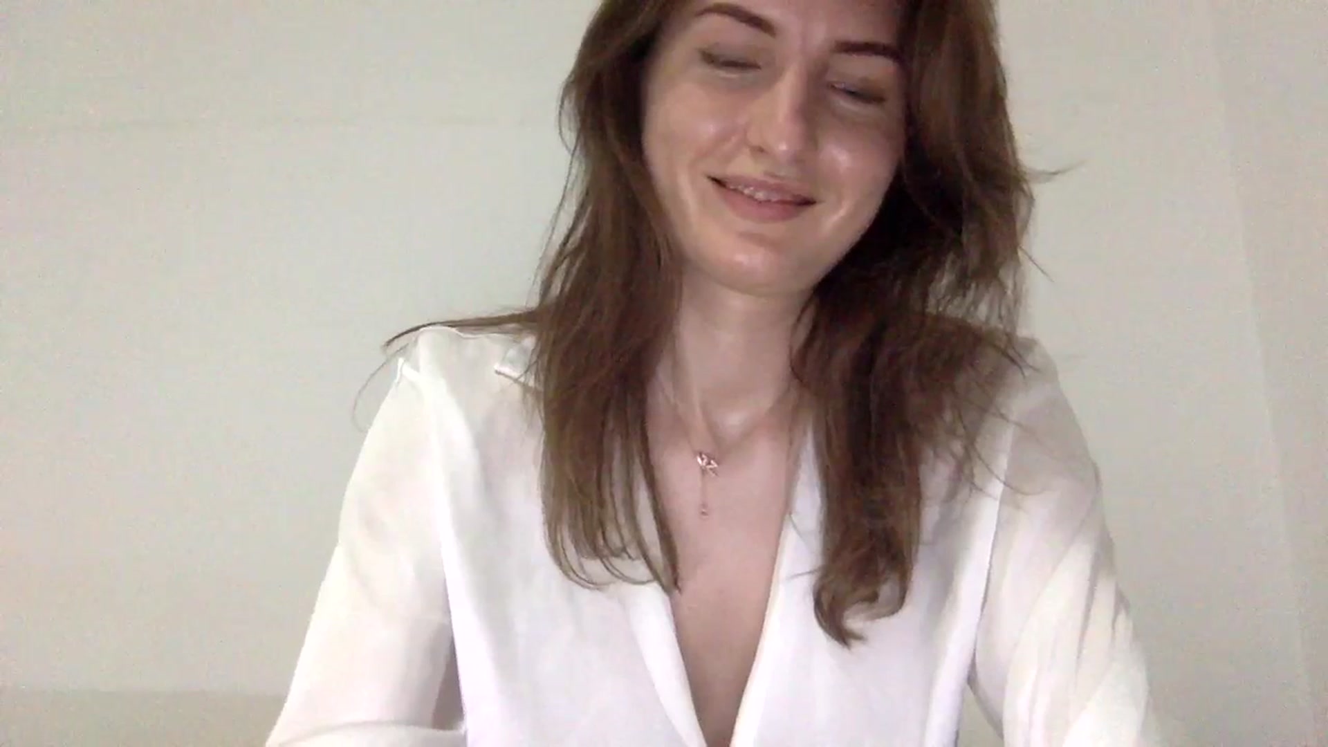 Gallery image thumbnail from EmilysBack's myfreecams stream on, 03/30/2025, 21:27 image 15 of 20