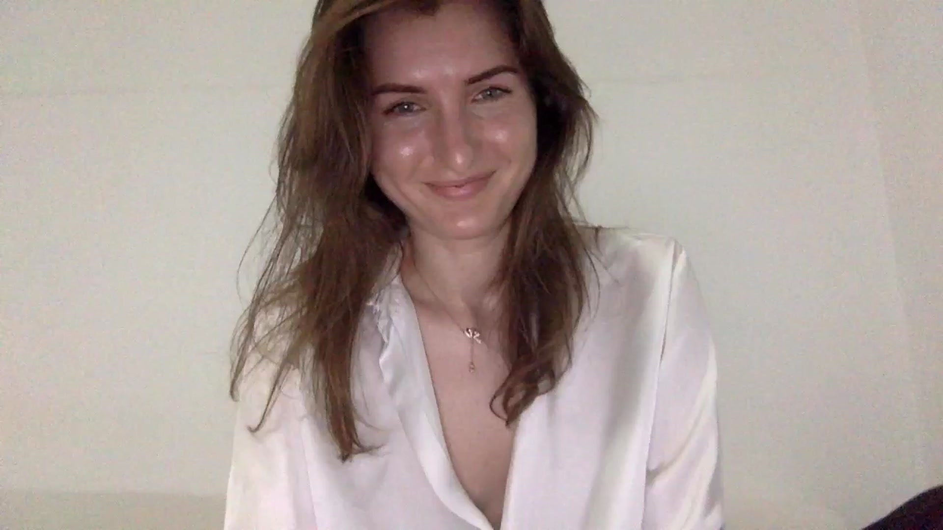 Gallery image thumbnail from EmilysBack's myfreecams stream on, 03/30/2025, 21:27 image 11 of 20