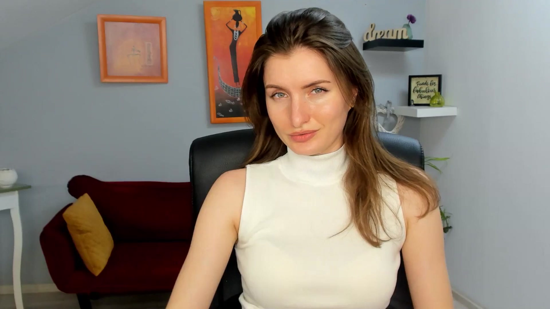 Gallery image thumbnail from EmilysBack's myfreecams stream on, 04/04/2025, 19:54 image 17 of 20