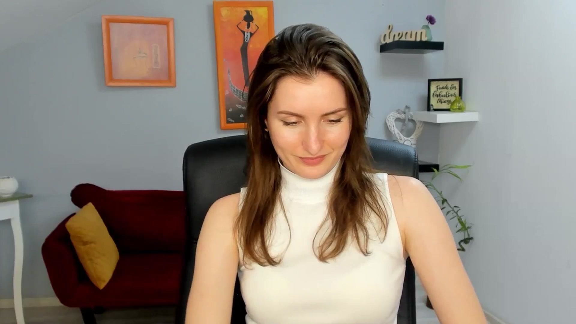 Gallery image thumbnail from EmilysBack's myfreecams stream on, 04/04/2025, 19:54 image 12 of 20
