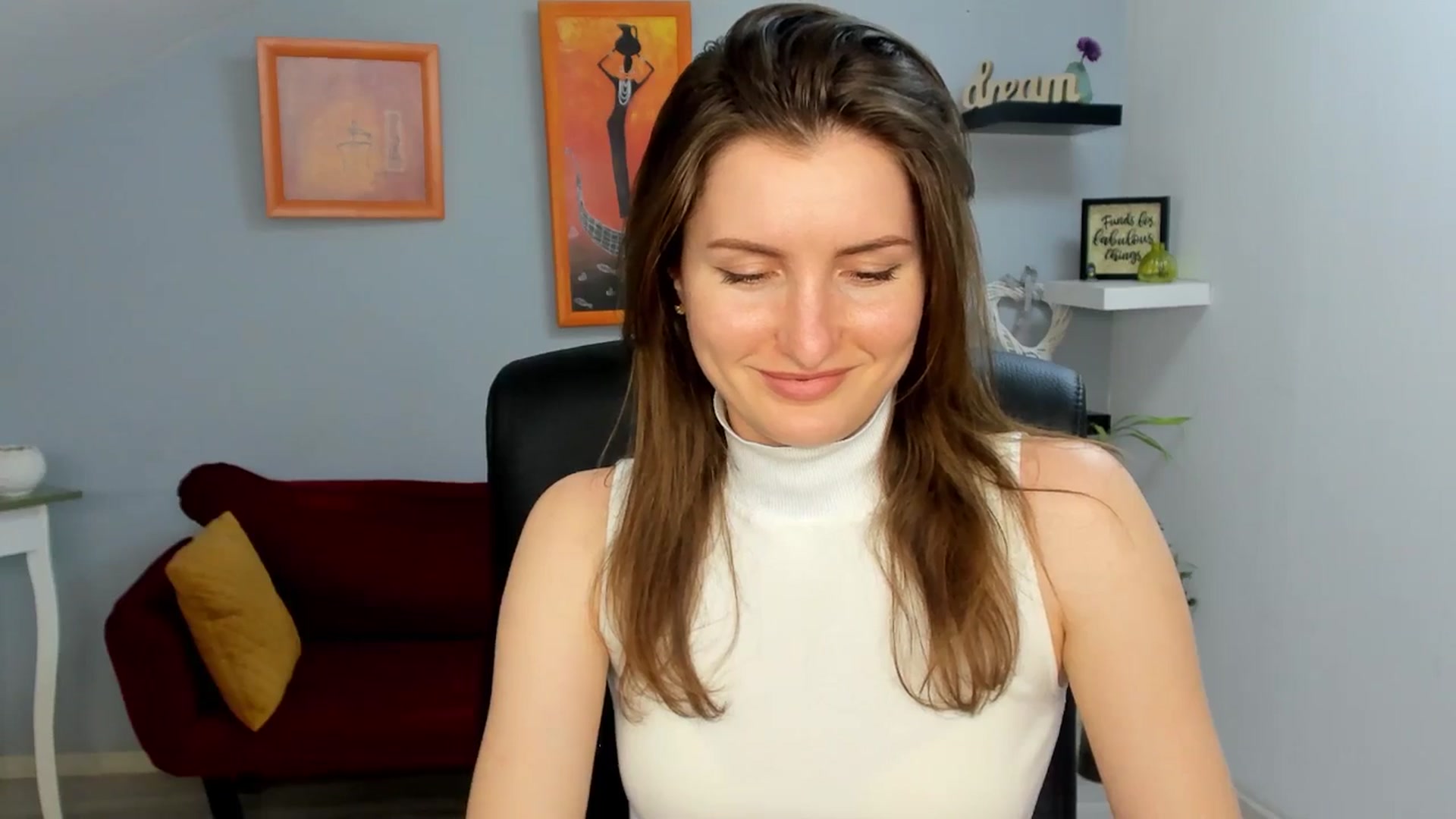 Gallery image thumbnail from EmilysBack's myfreecams stream on, 04/04/2025, 19:54 image 4 of 20