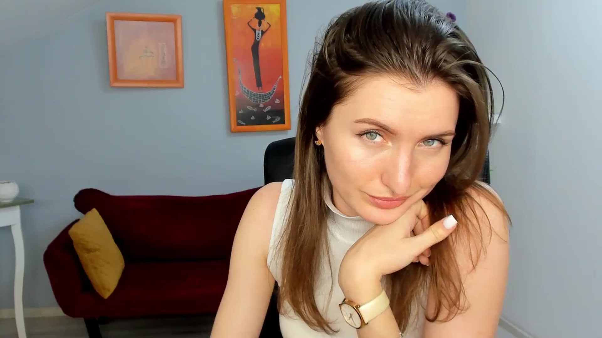 Gallery image thumbnail from EmilysBack's myfreecams stream on, 04/04/2025, 19:54 image 16 of 20