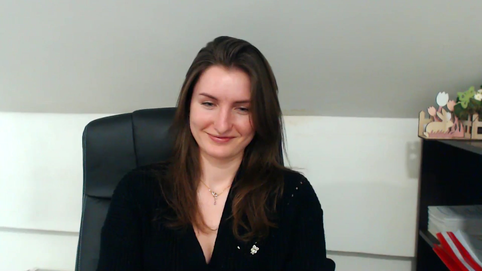 Gallery image thumbnail from EmilysBack's myfreecams stream on, 04/11/2025, 09:12 image 10 of 20