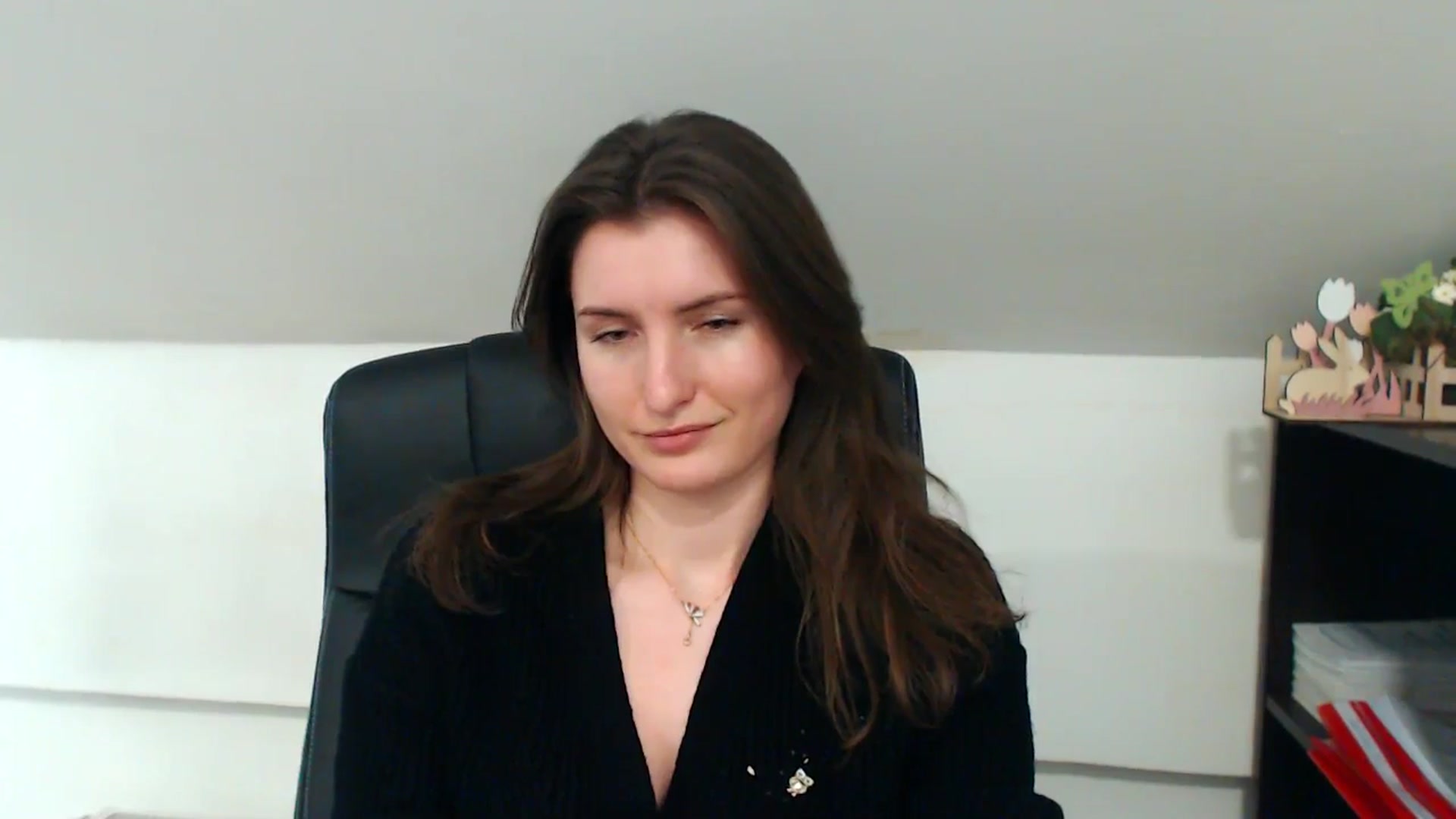 Gallery image thumbnail from EmilysBack's myfreecams stream on, 04/11/2025, 09:12 image 7 of 20