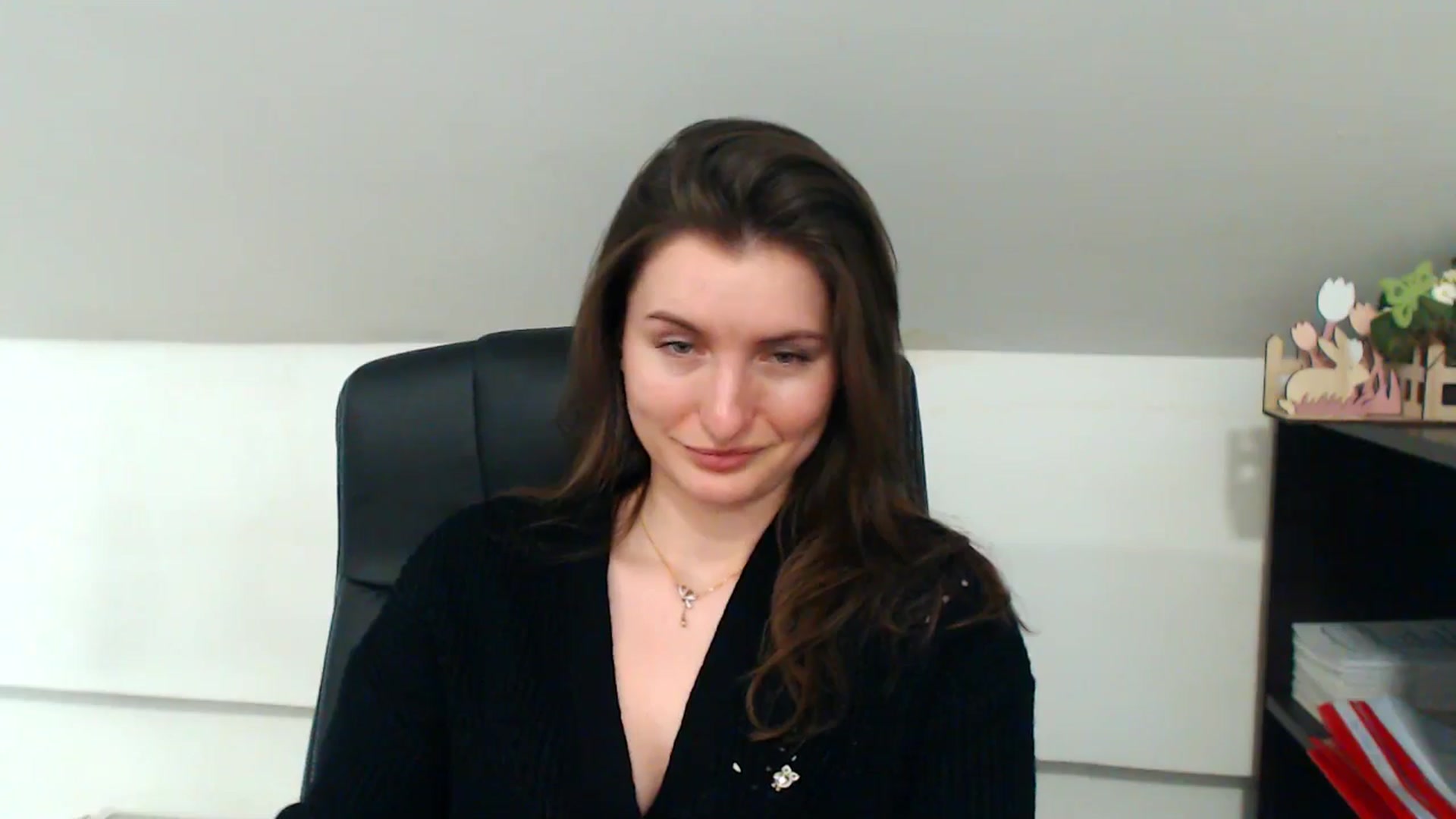 Gallery image thumbnail from EmilysBack's myfreecams stream on, 04/11/2025, 09:12 image 12 of 20
