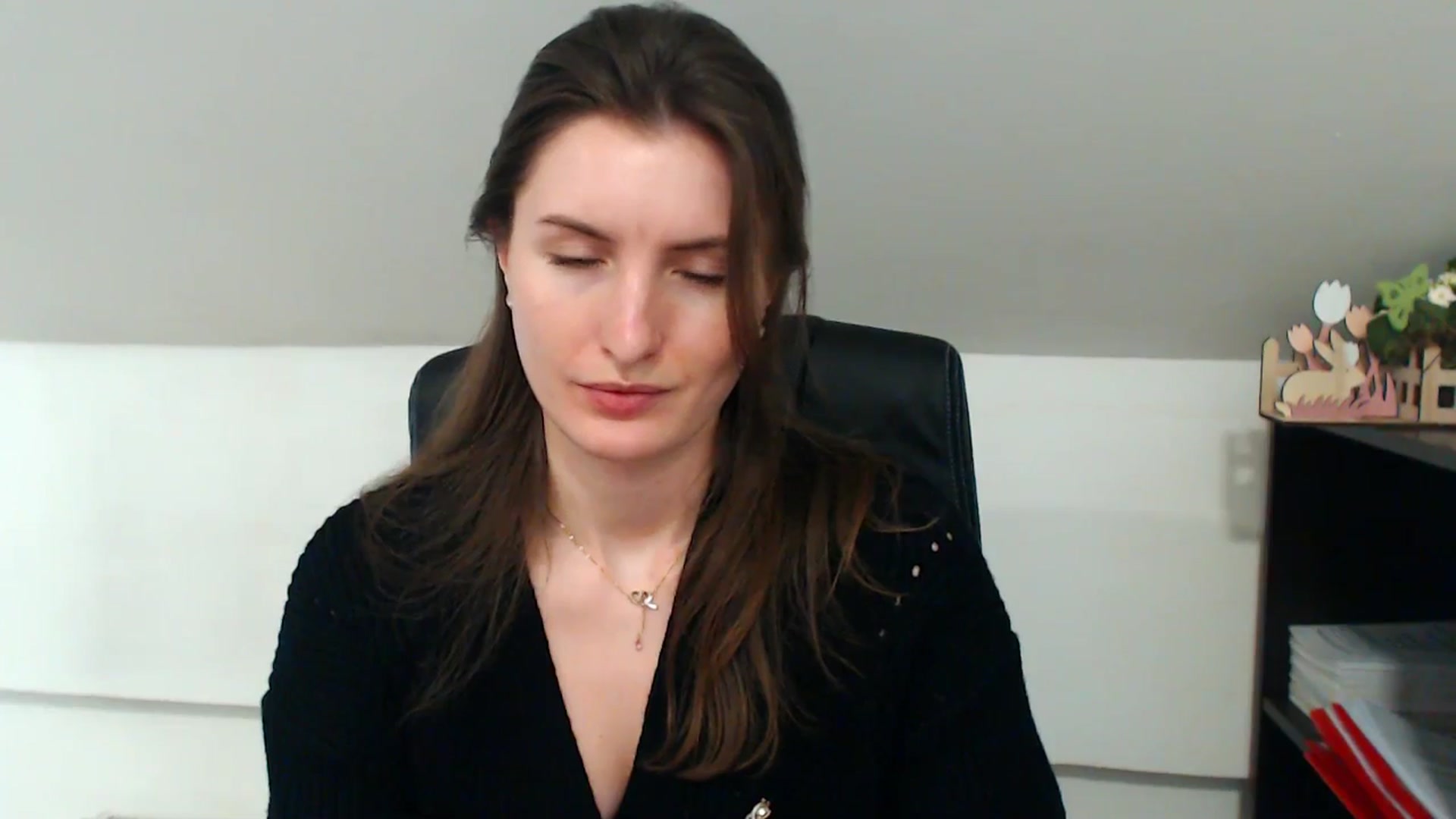 Gallery image thumbnail from EmilysBack's myfreecams stream on, 04/11/2025, 10:57 image 12 of 20