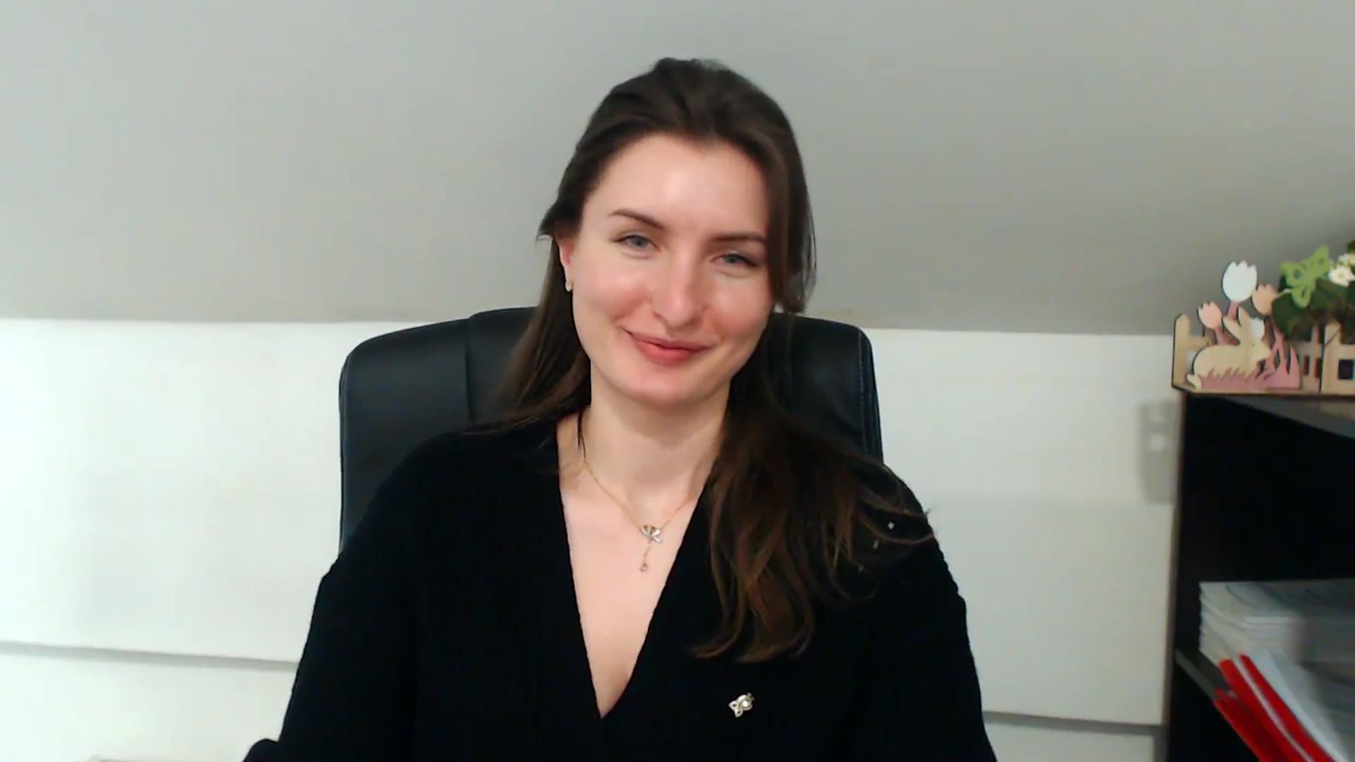 Gallery image thumbnail from EmilysBack's myfreecams stream on, 04/11/2025, 10:57 image 4 of 20