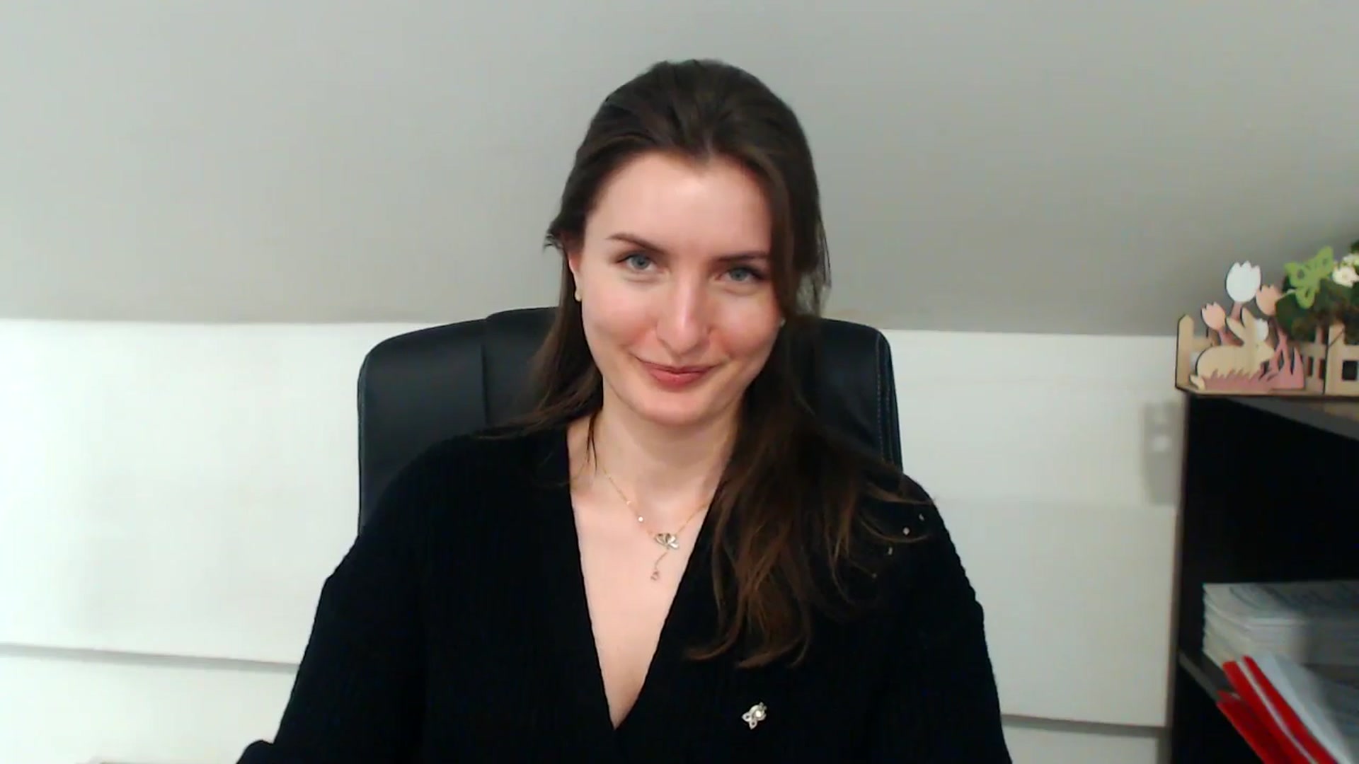 Gallery image thumbnail from EmilysBack's myfreecams stream on, 04/11/2025, 10:57 image 5 of 20