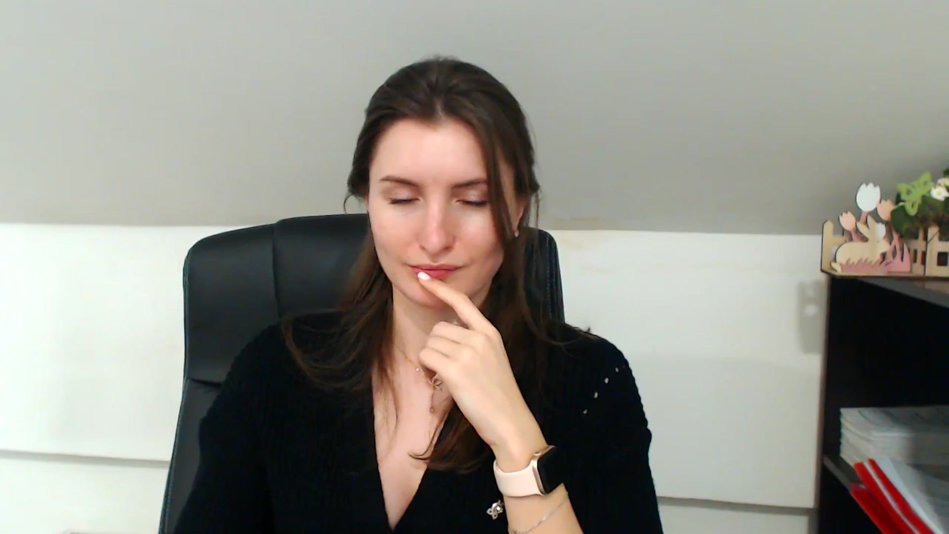 Gallery image thumbnail from EmilysBack's myfreecams stream on, 04/11/2025, 10:57 image 20 of 20