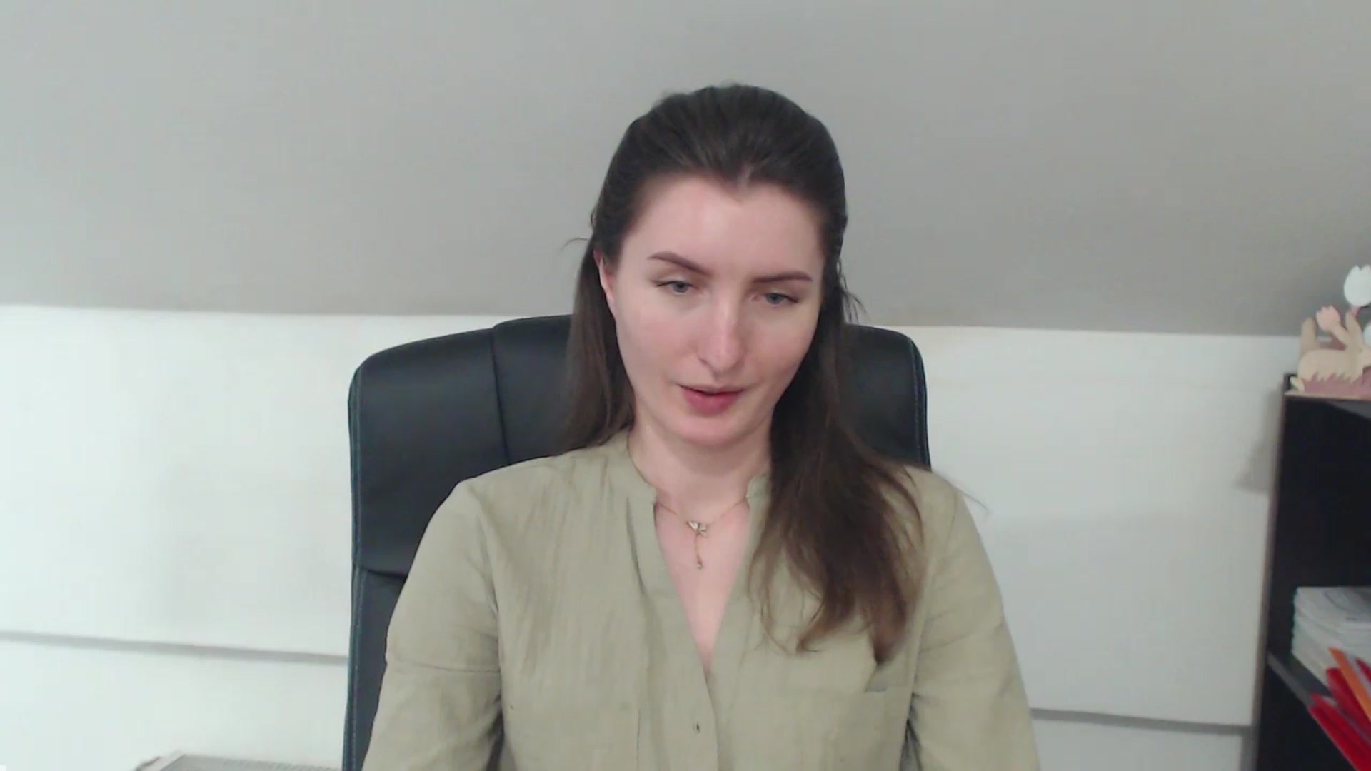 Gallery image thumbnail from EmilysBack's myfreecams stream on, 04/14/2025, 13:06 image 11 of 20