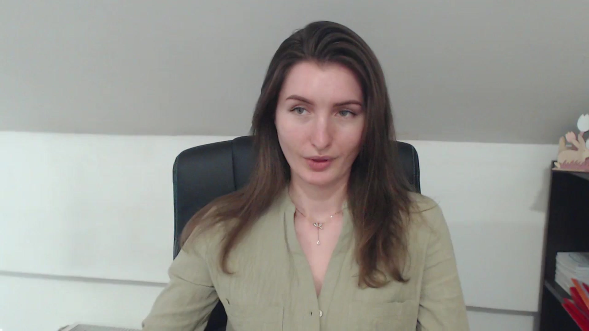 Gallery image thumbnail from EmilysBack's myfreecams stream on, 04/14/2025, 13:06 image 1 of 20
