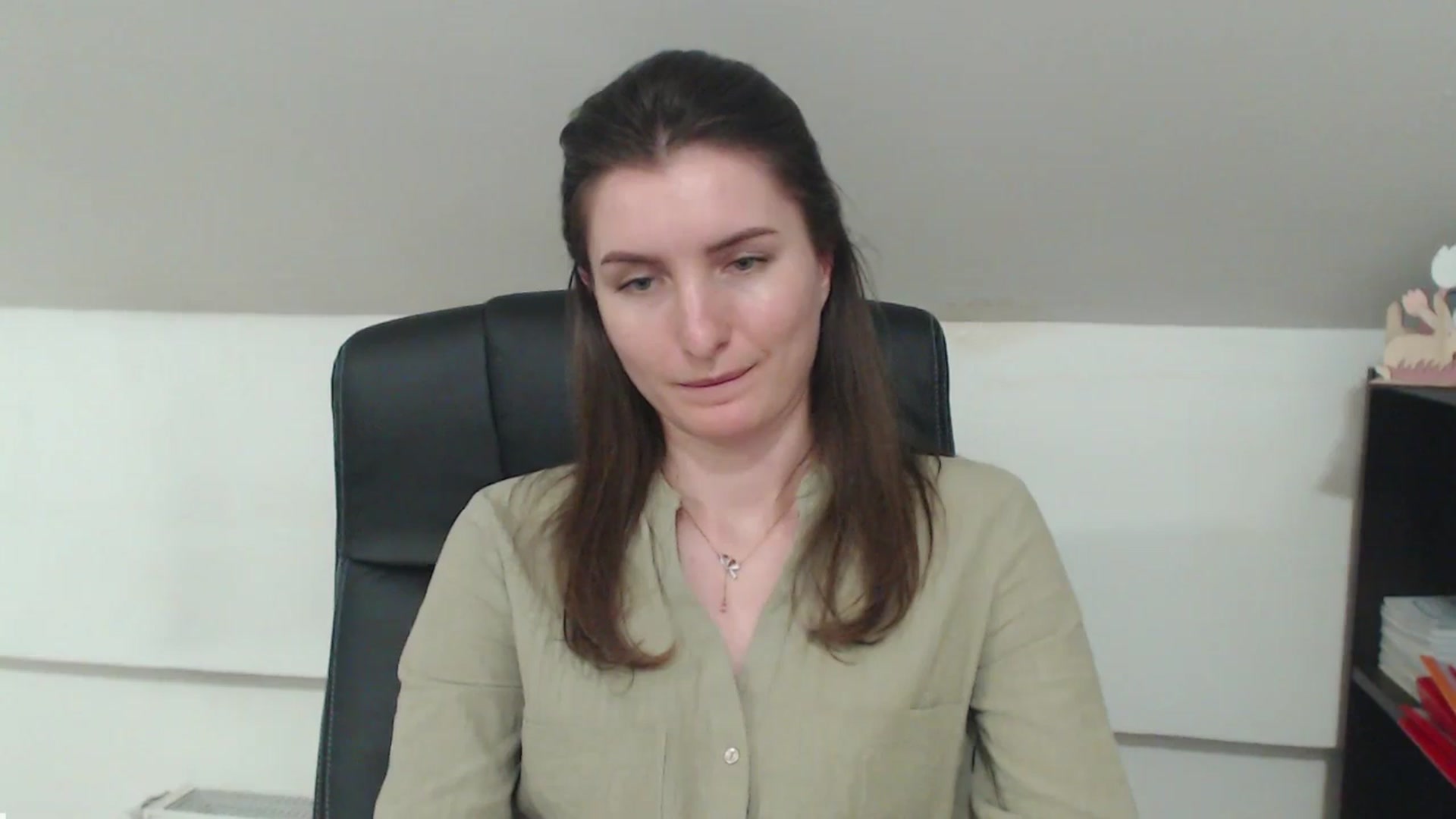 Gallery image thumbnail from EmilysBack's myfreecams stream on, 04/14/2025, 18:24 image 6 of 20