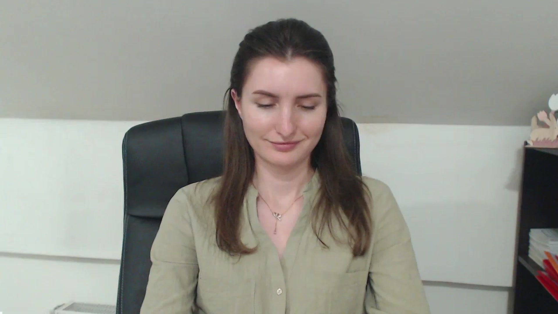 Gallery image thumbnail from EmilysBack's myfreecams stream on, 04/14/2025, 18:24 image 9 of 20