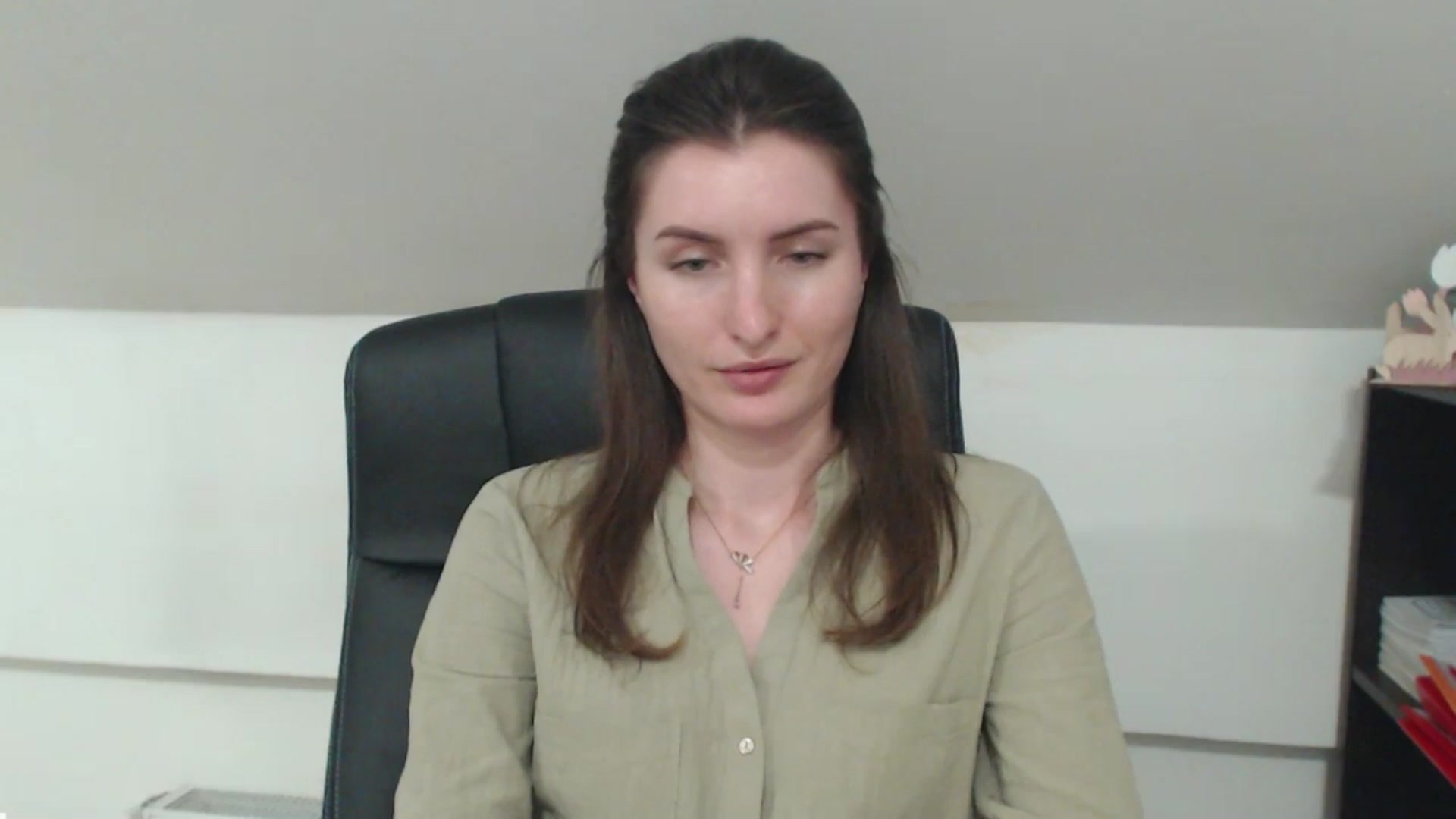 Gallery image thumbnail from EmilysBack's myfreecams stream on, 04/14/2025, 18:24 image 4 of 20