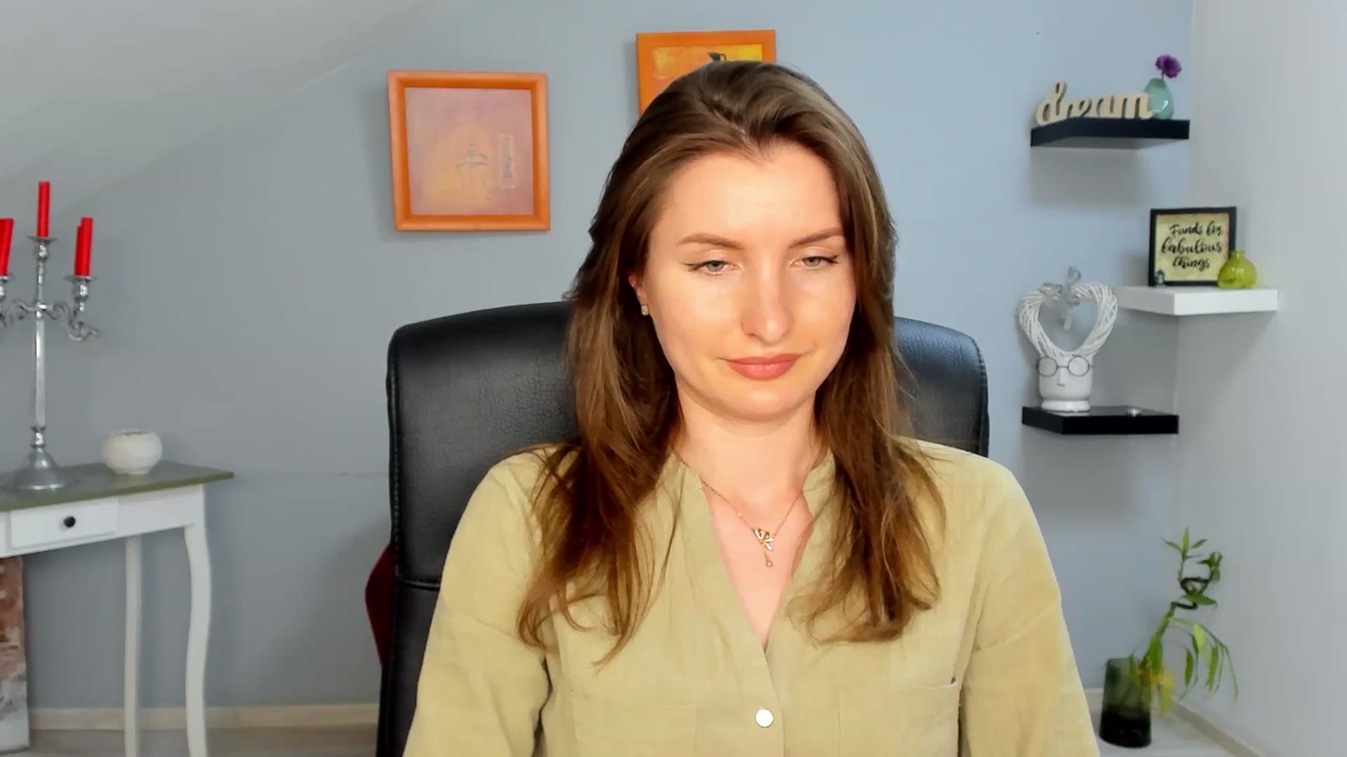 Gallery image thumbnail from EmilysBack's myfreecams stream on, 04/28/2025, 19:07 image 9 of 20