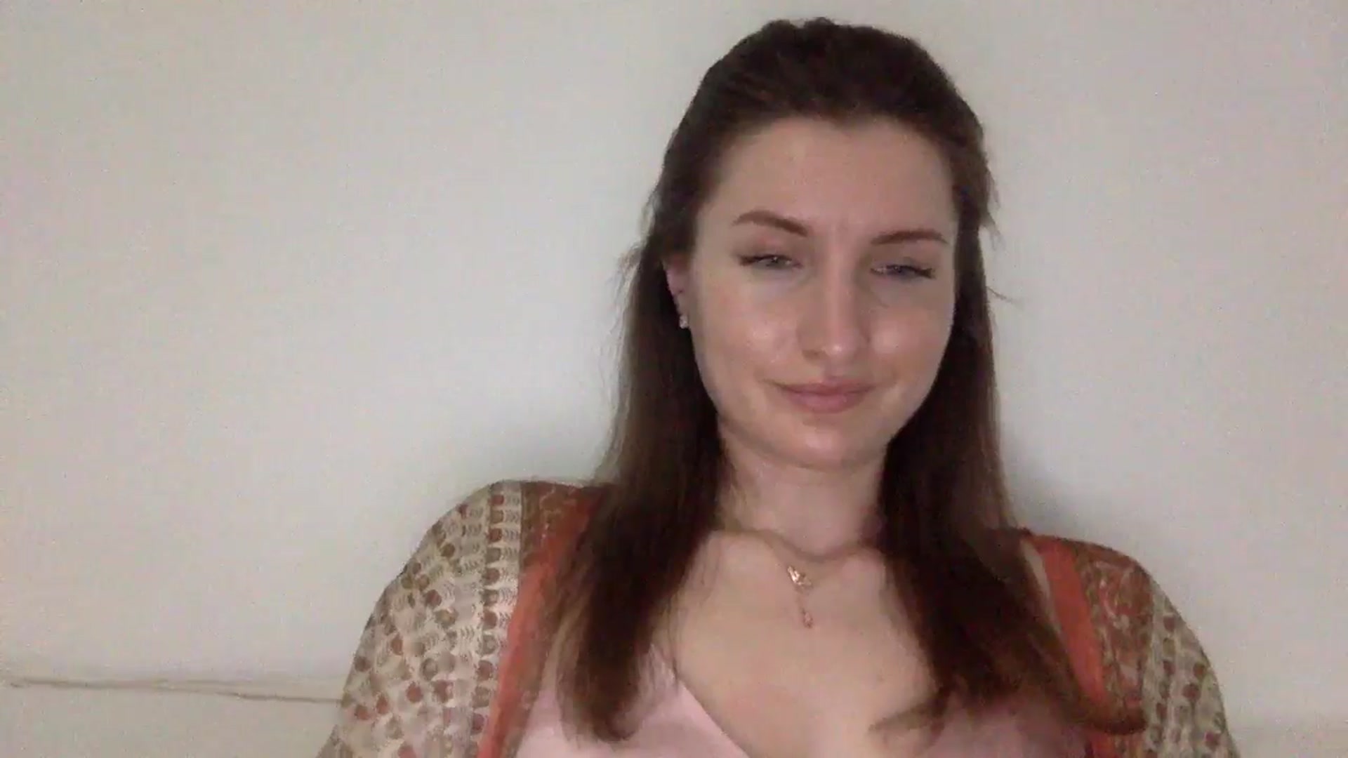 Gallery image thumbnail from EmilysBack's myfreecams stream on, 04/28/2025, 21:30 image 5 of 20