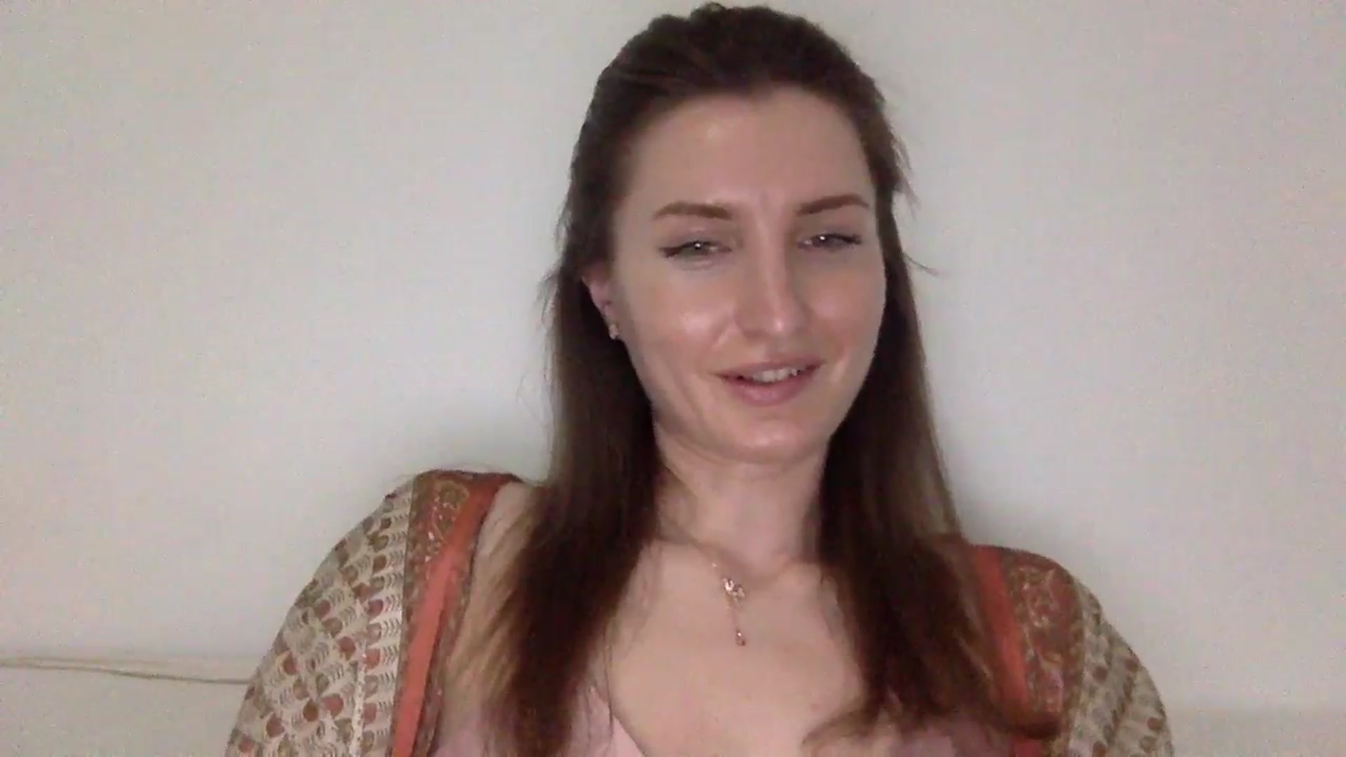Gallery image thumbnail from EmilysBack's myfreecams stream on, 04/28/2025, 21:30 image 10 of 20
