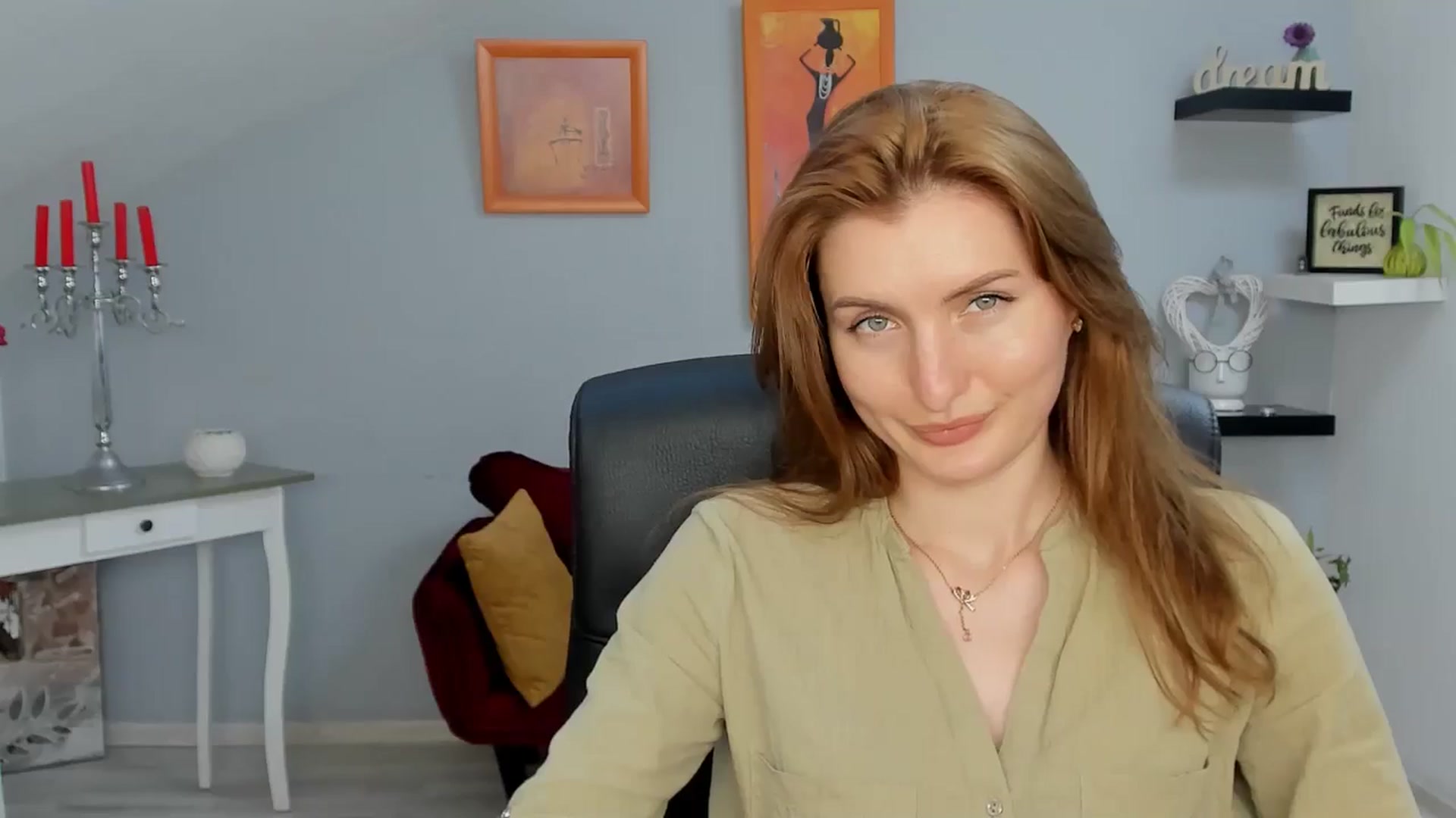 Gallery image thumbnail from EmilysBack's myfreecams stream on, 05/29/2025, 17:52 image 18 of 20