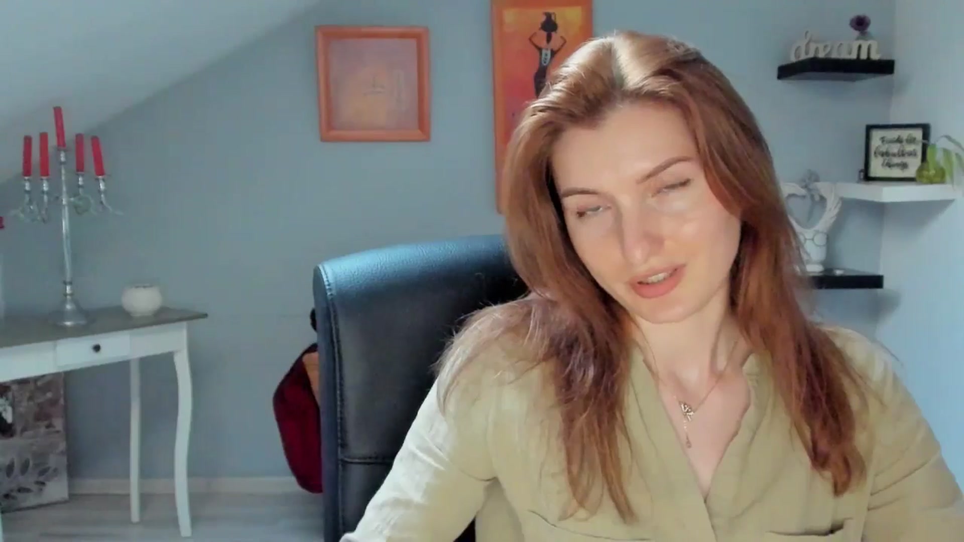 Gallery image thumbnail from EmilysBack's myfreecams stream on, 05/29/2025, 17:52 image 13 of 20