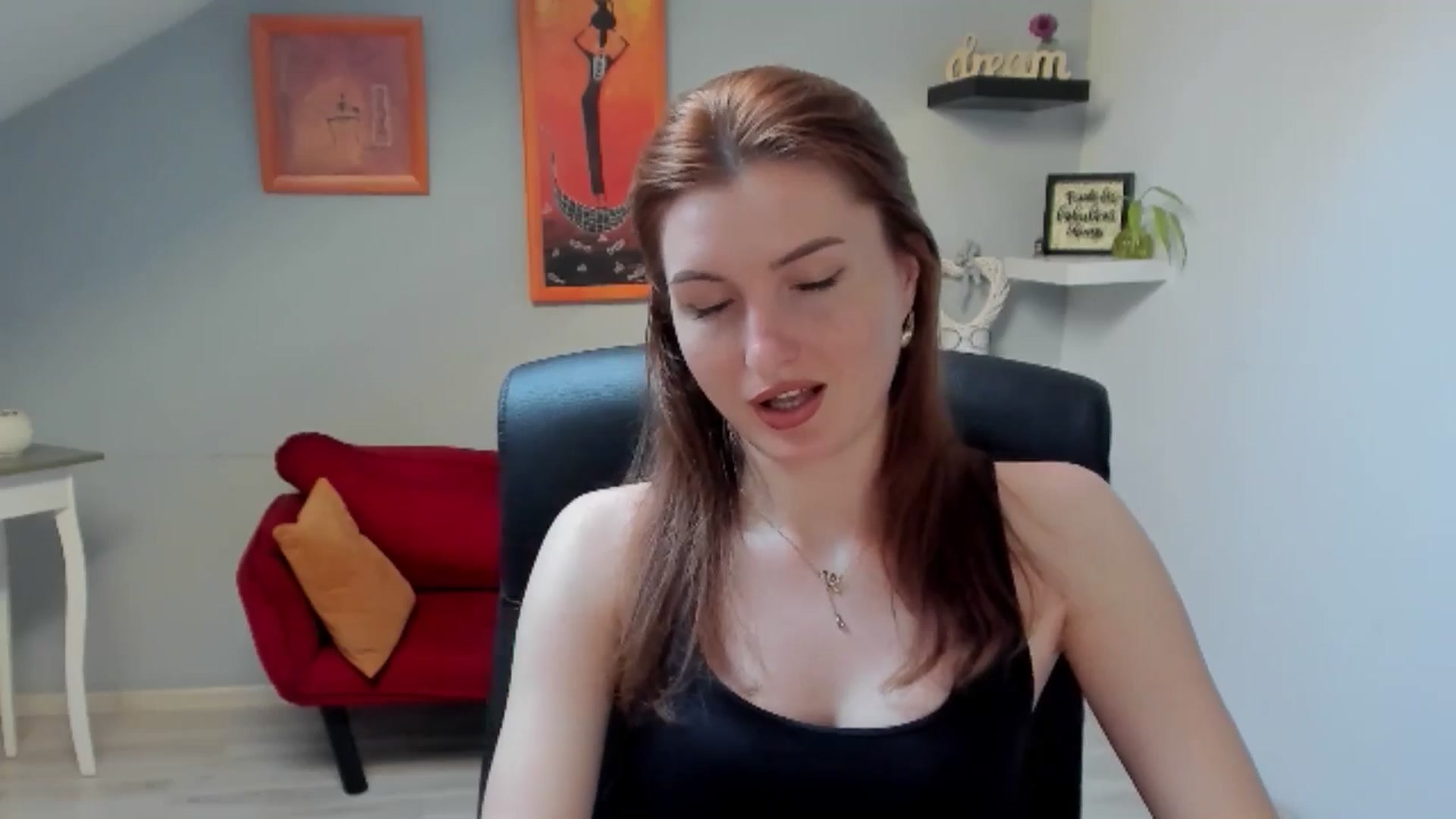 Gallery image thumbnail from EmilysBack's myfreecams stream on, 05/30/2025, 17:30 image 3 of 20