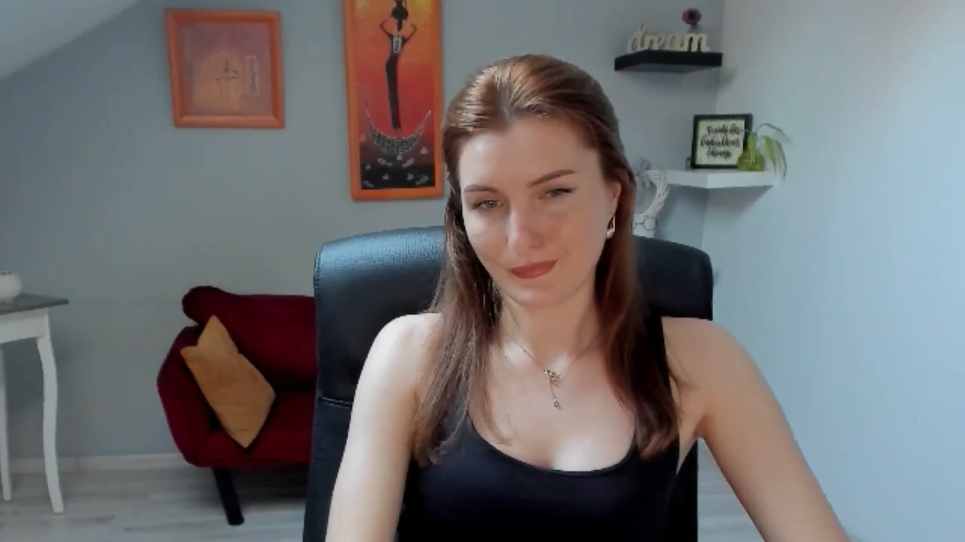 Gallery image thumbnail from EmilysBack's myfreecams stream on, 05/30/2025, 17:30 image 7 of 20