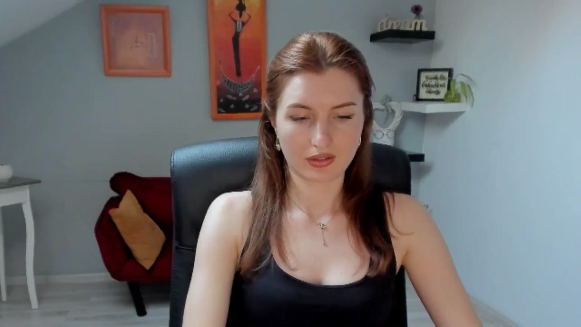 Gallery image thumbnail from EmilysBack's myfreecams stream on, 05/30/2025, 17:30 image 18 of 20