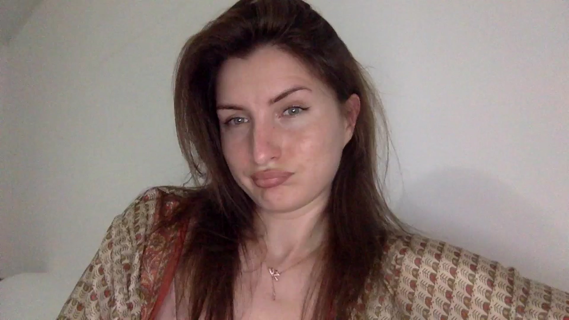 Gallery image thumbnail from EmilysBack's myfreecams stream on, 06/14/2025, 22:21 image 1 of 20