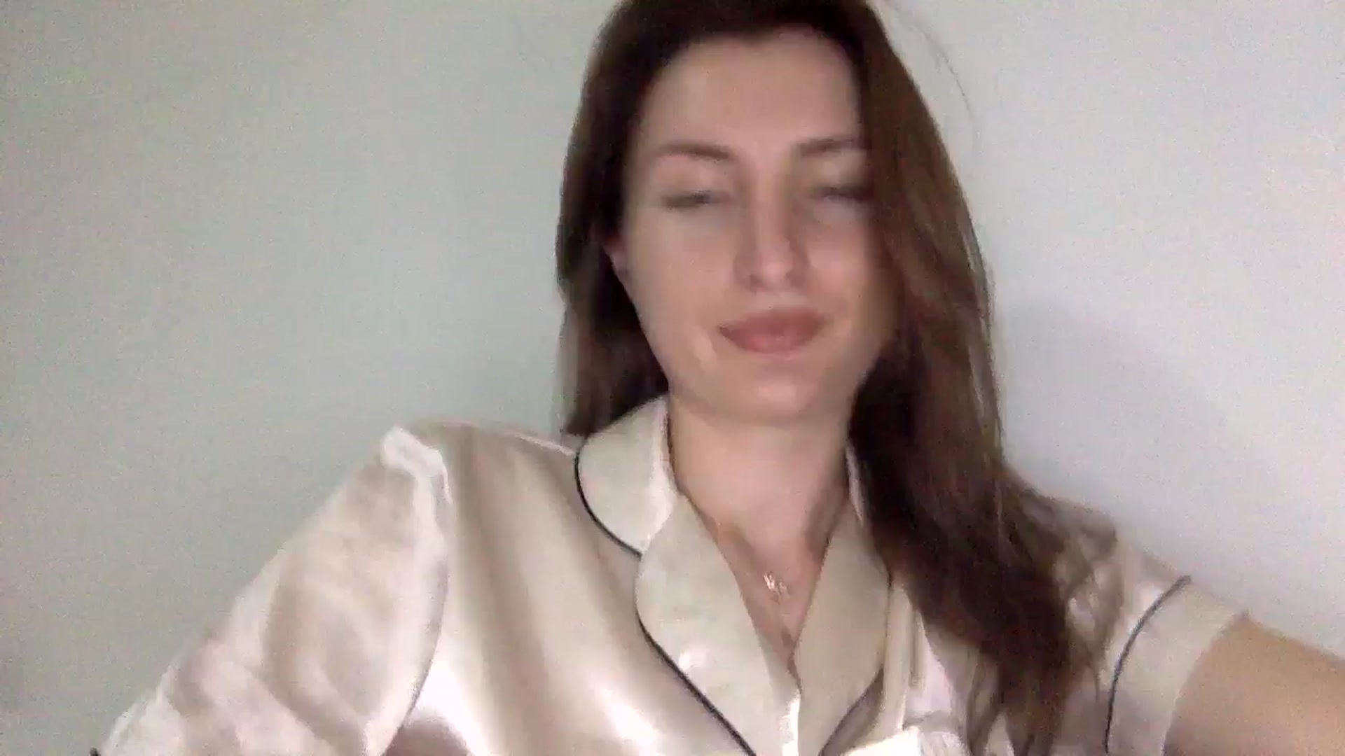 Gallery image thumbnail from EmilysBack's myfreecams stream on, 06/15/2025, 20:25 image 1 of 20
