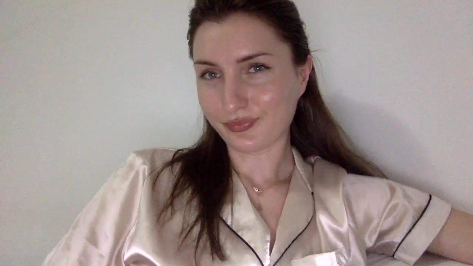 Gallery image thumbnail from EmilysBack's myfreecams stream on, 06/15/2025, 20:25 image 20 of 20