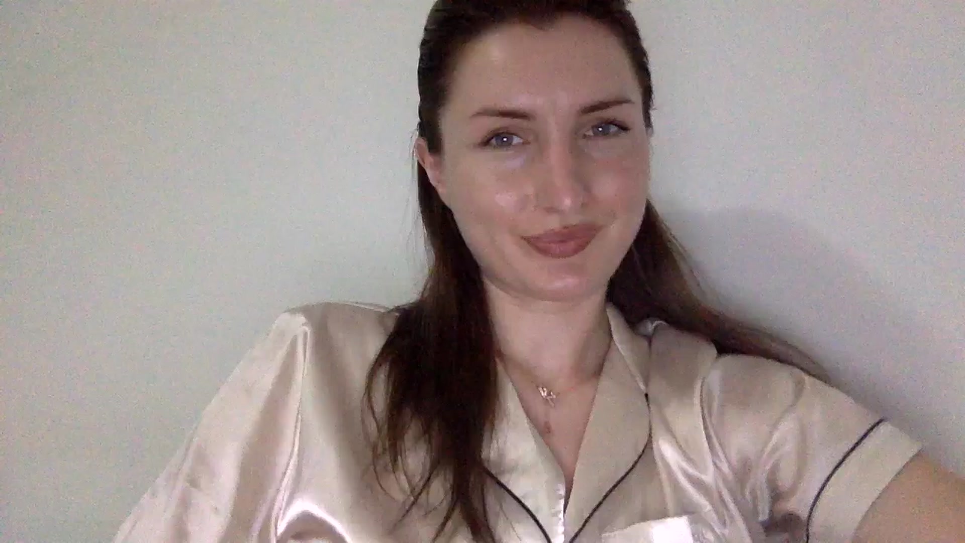 Gallery image thumbnail from EmilysBack's myfreecams stream on, 06/15/2025, 20:25 image 18 of 20