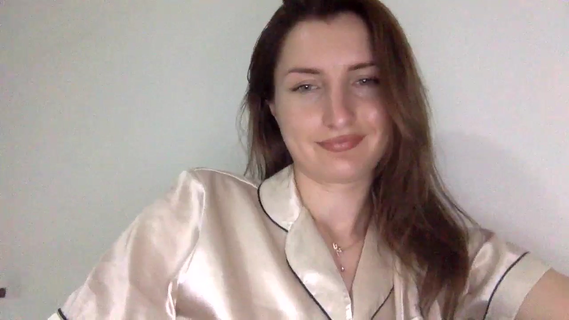 Gallery image thumbnail from EmilysBack's myfreecams stream on, 06/15/2025, 20:25 image 8 of 20